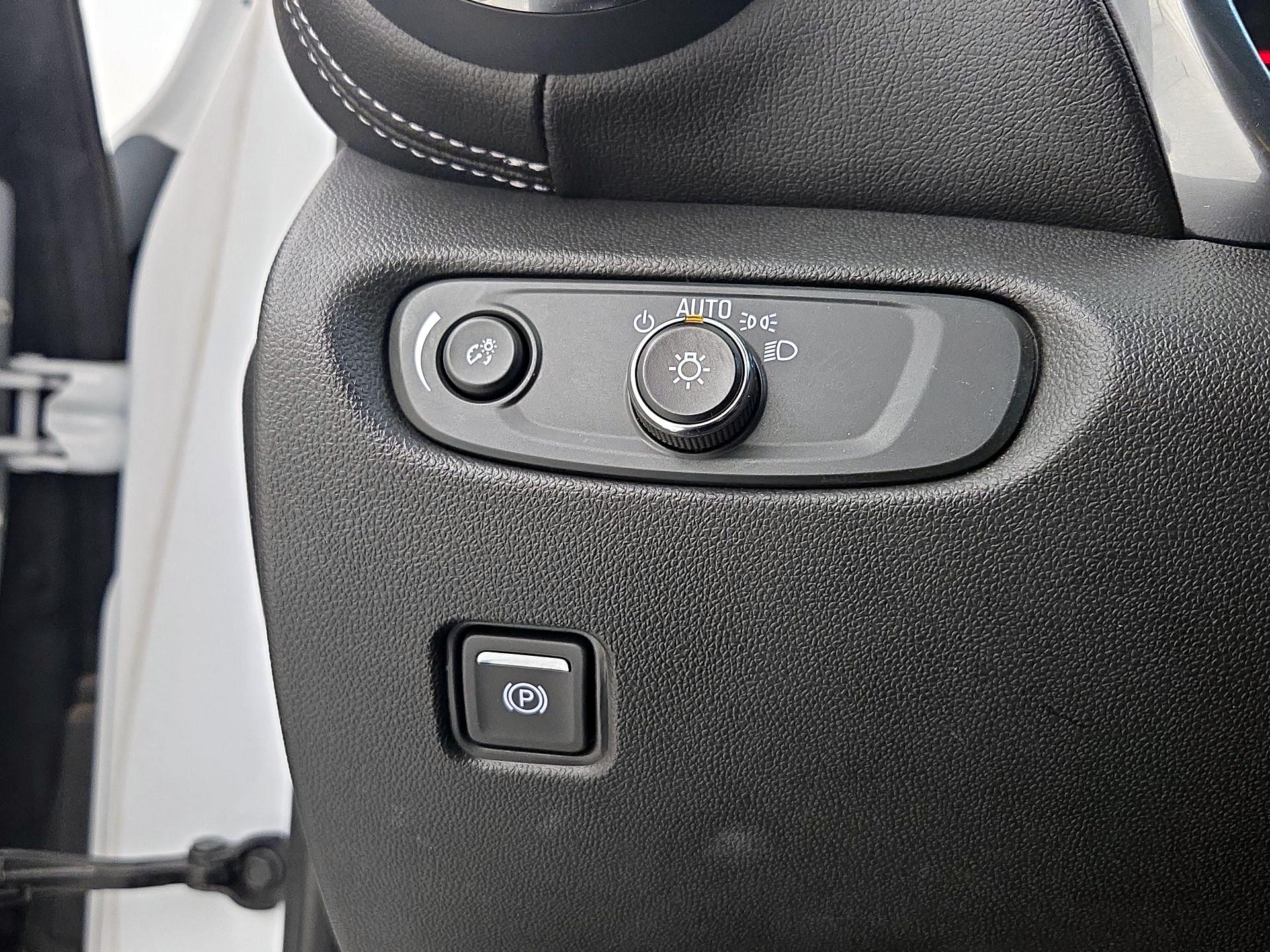 Thumbnail: 2023 Chevrolet Blazer - 13