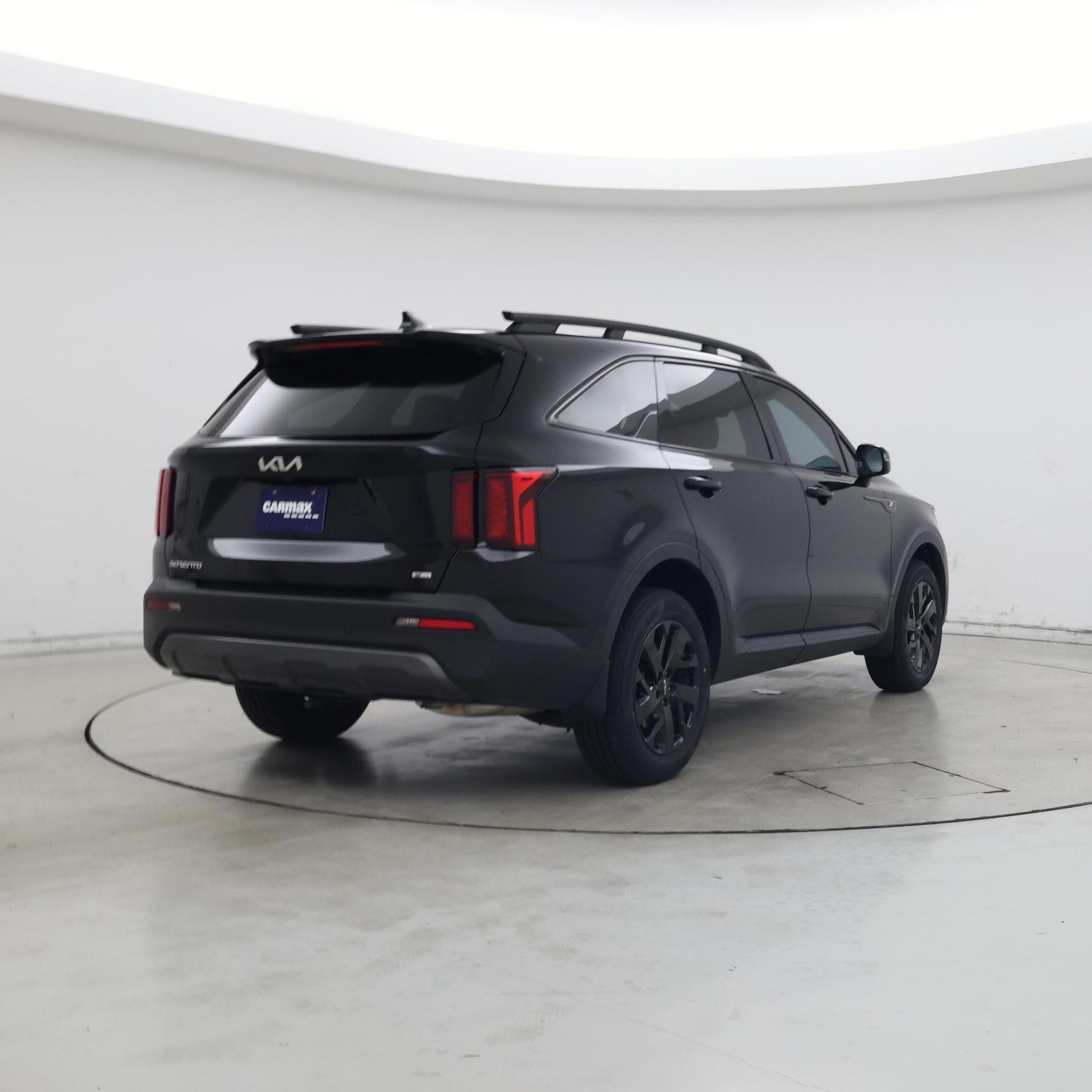 Thumbnail: 2023 Kia Sorento - 8