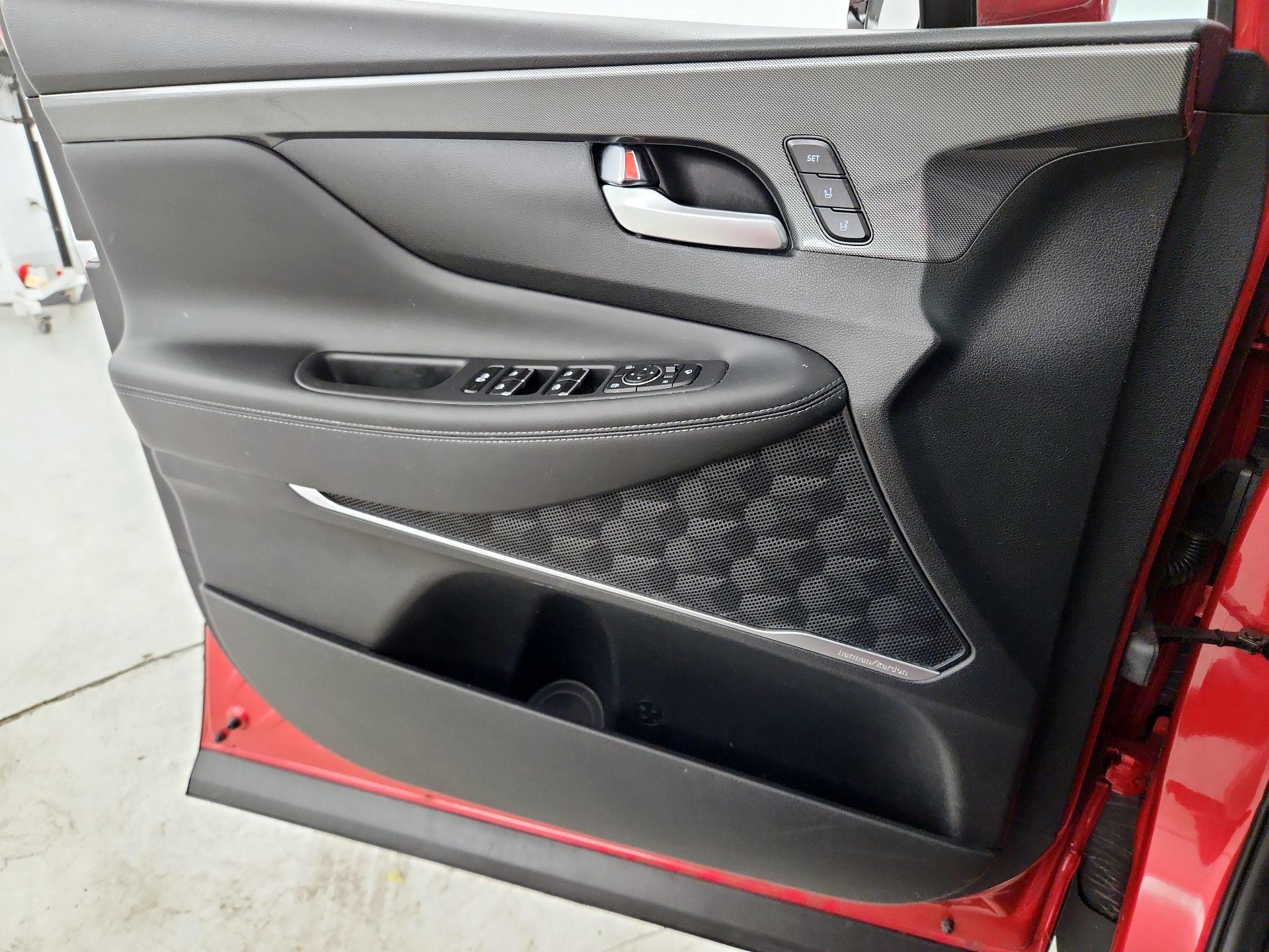 Thumbnail: 2023 Hyundai Santa Fe - 12