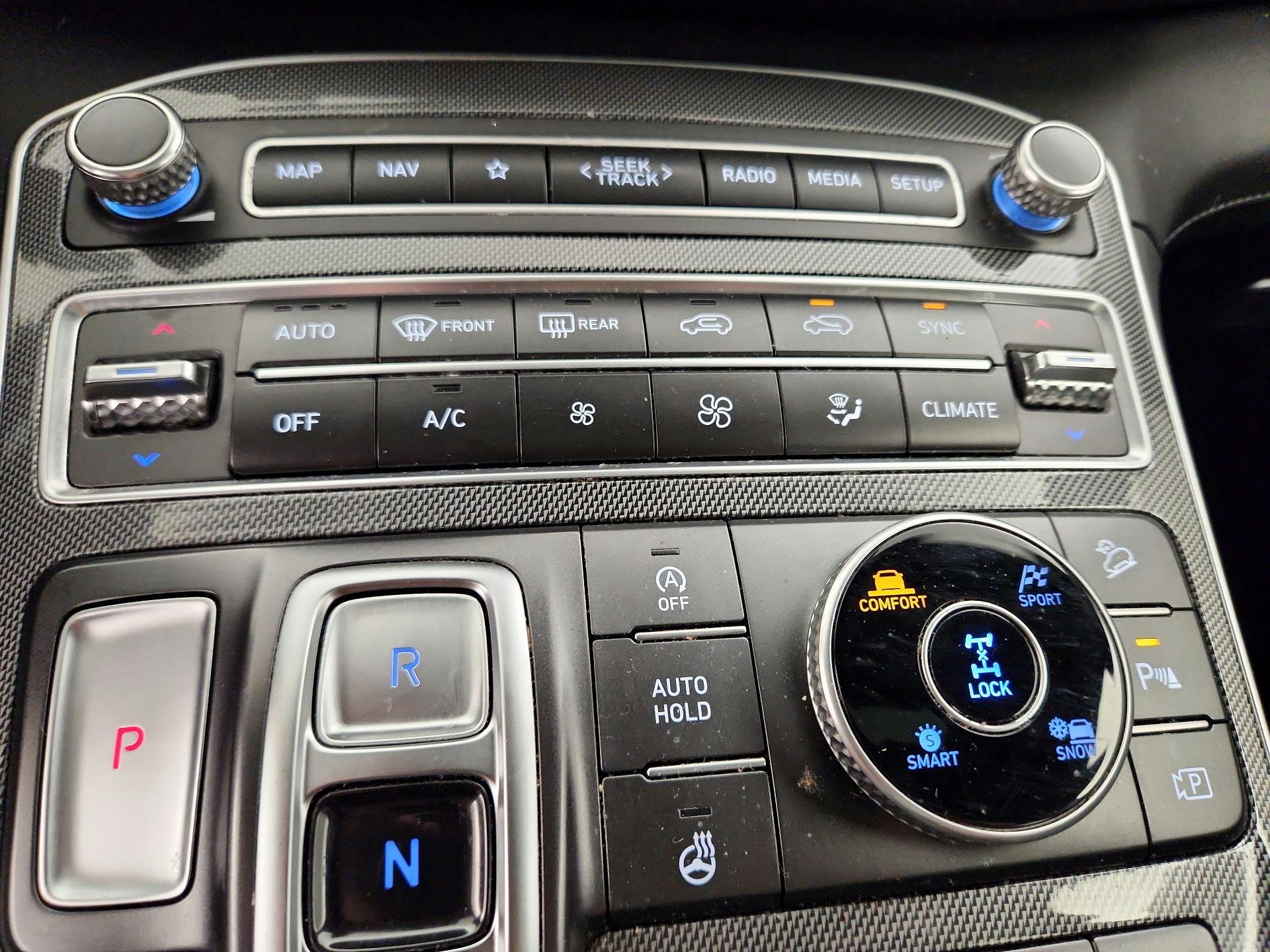 Thumbnail: 2023 Hyundai Santa Fe - 17