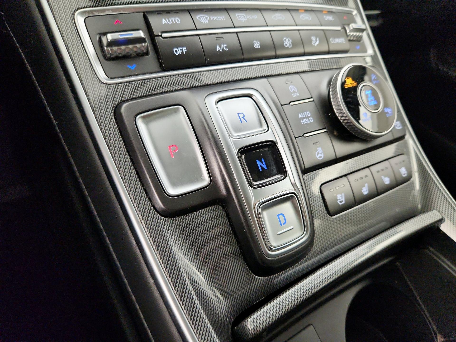 Thumbnail: 2023 Hyundai Santa Fe - 18