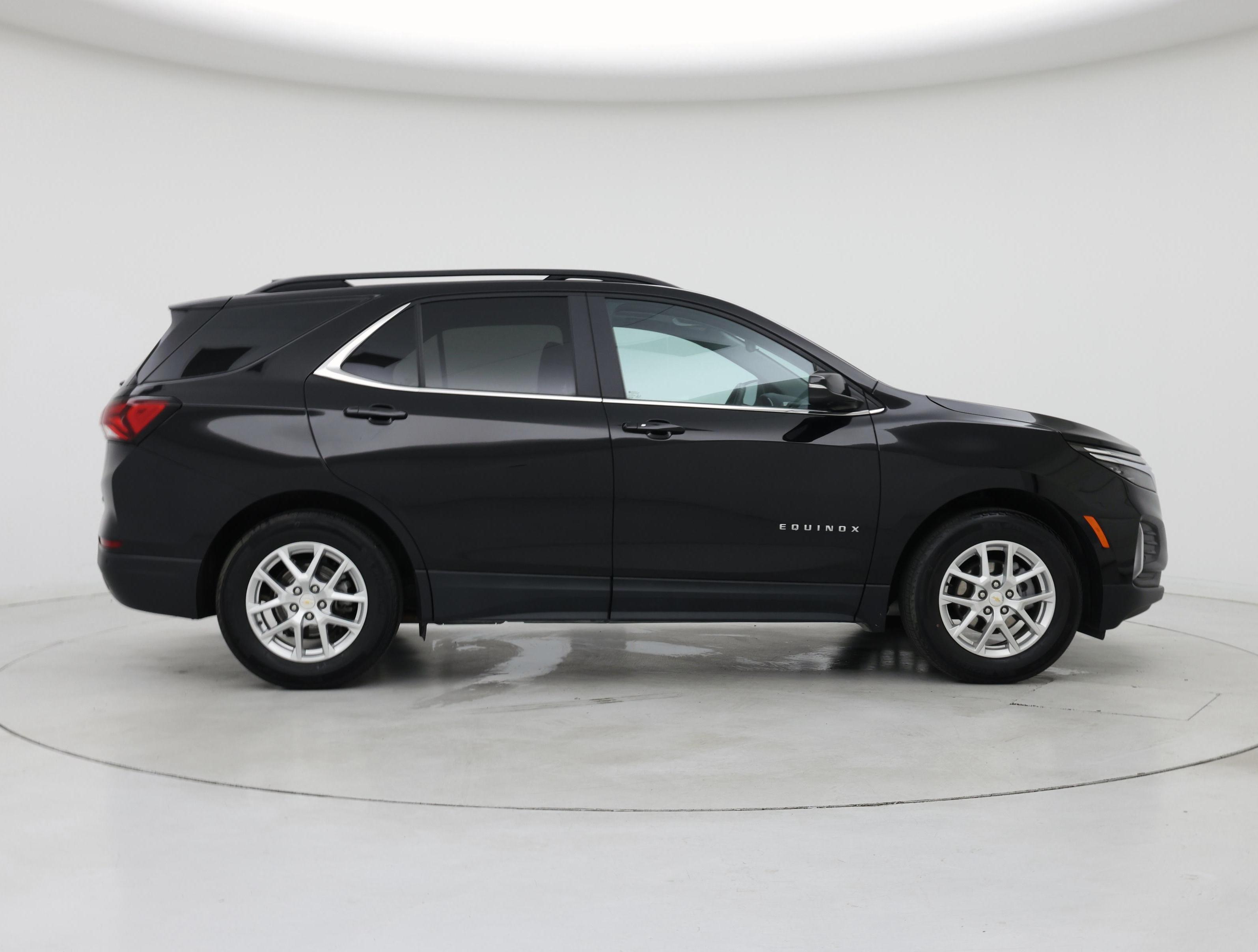 Thumbnail: 2022 Chevrolet Equinox - 7