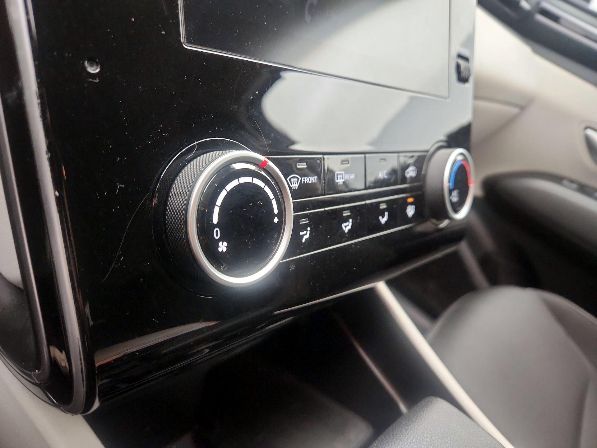 Thumbnail: 2023 Hyundai Tucson - 16