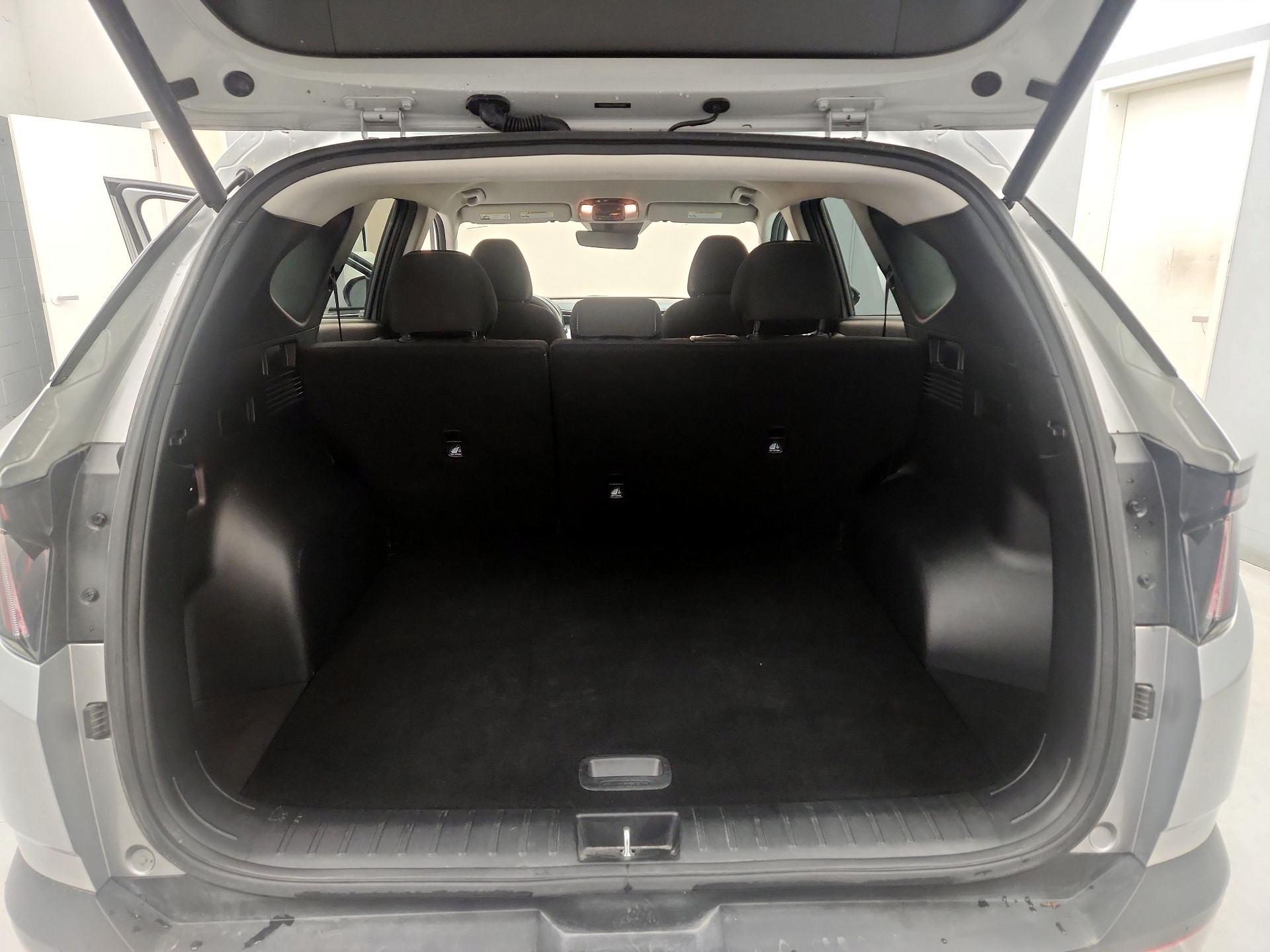 Thumbnail: 2023 Hyundai Tucson - 20