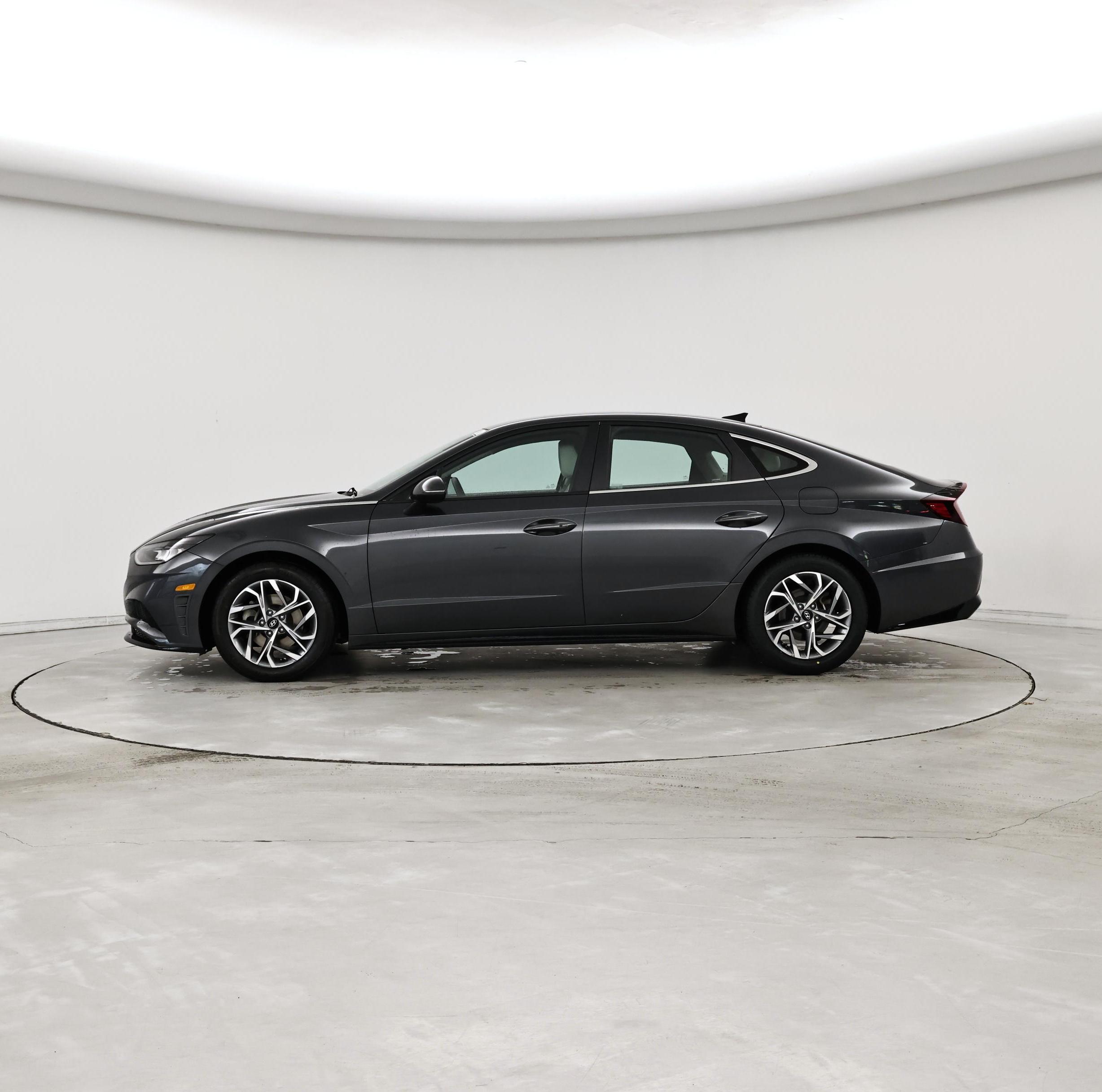 Thumbnail: 2023 Hyundai Sonata - 3