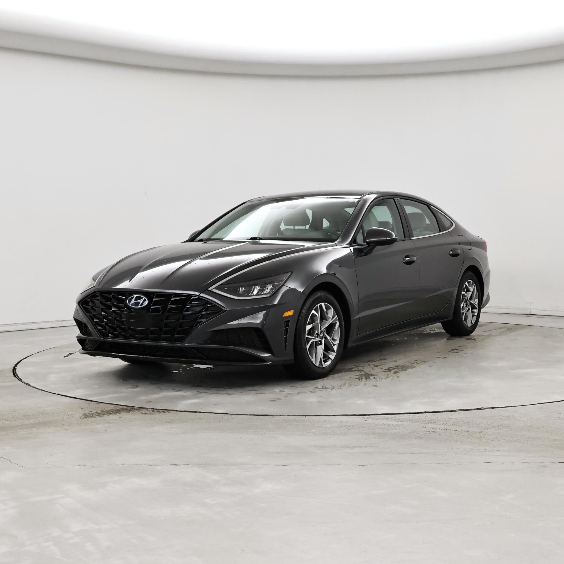 Thumbnail: 2023 Hyundai Sonata - 4
