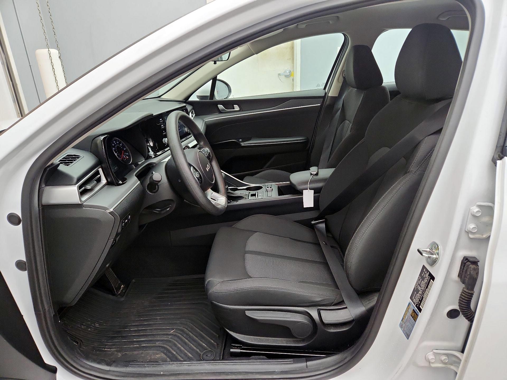 Thumbnail: 2024 Kia K5 - 11