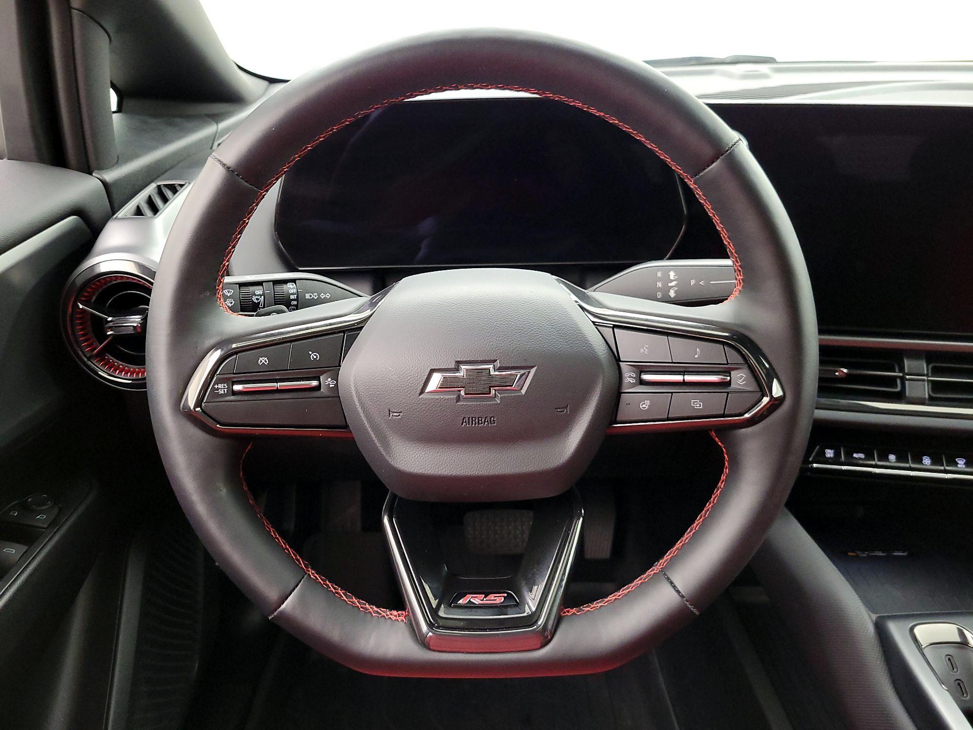 Thumbnail: 2025 Chevrolet Equinox - 10