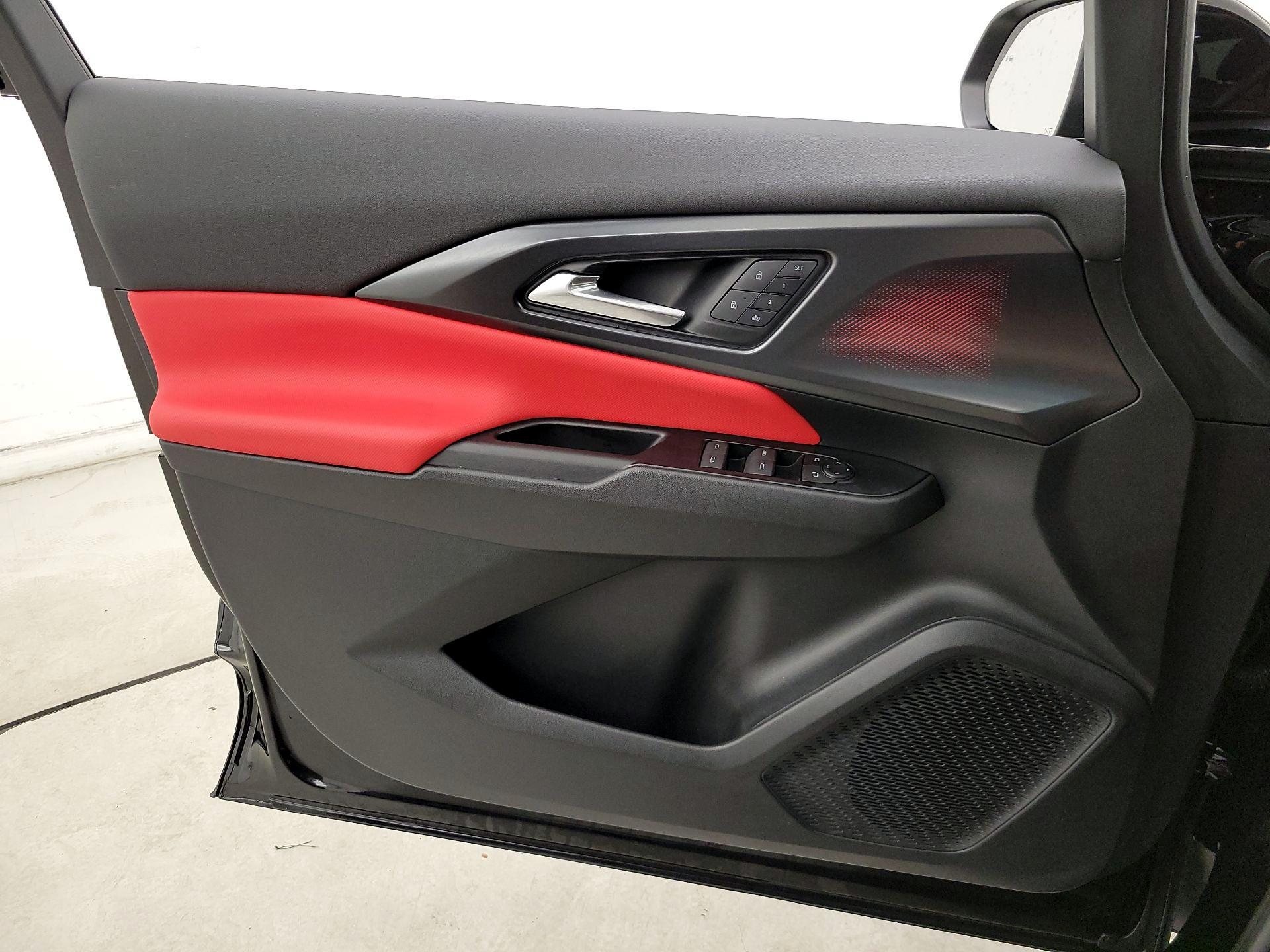 Thumbnail: 2025 Chevrolet Equinox - 12