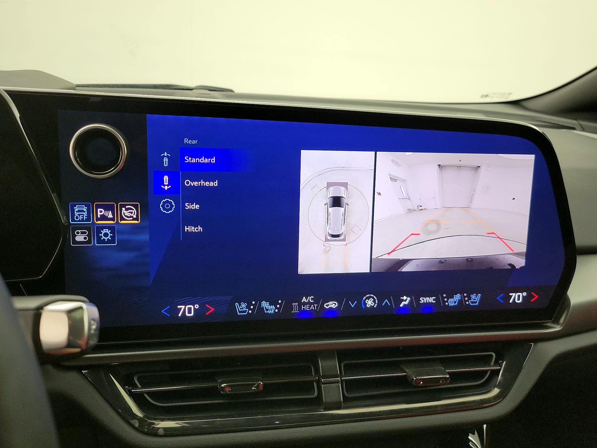 Thumbnail: 2025 Chevrolet Equinox - 15