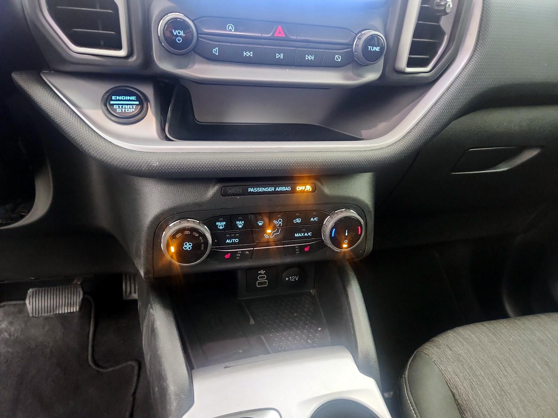 Thumbnail: 2023 Ford Bronco Sport - 16