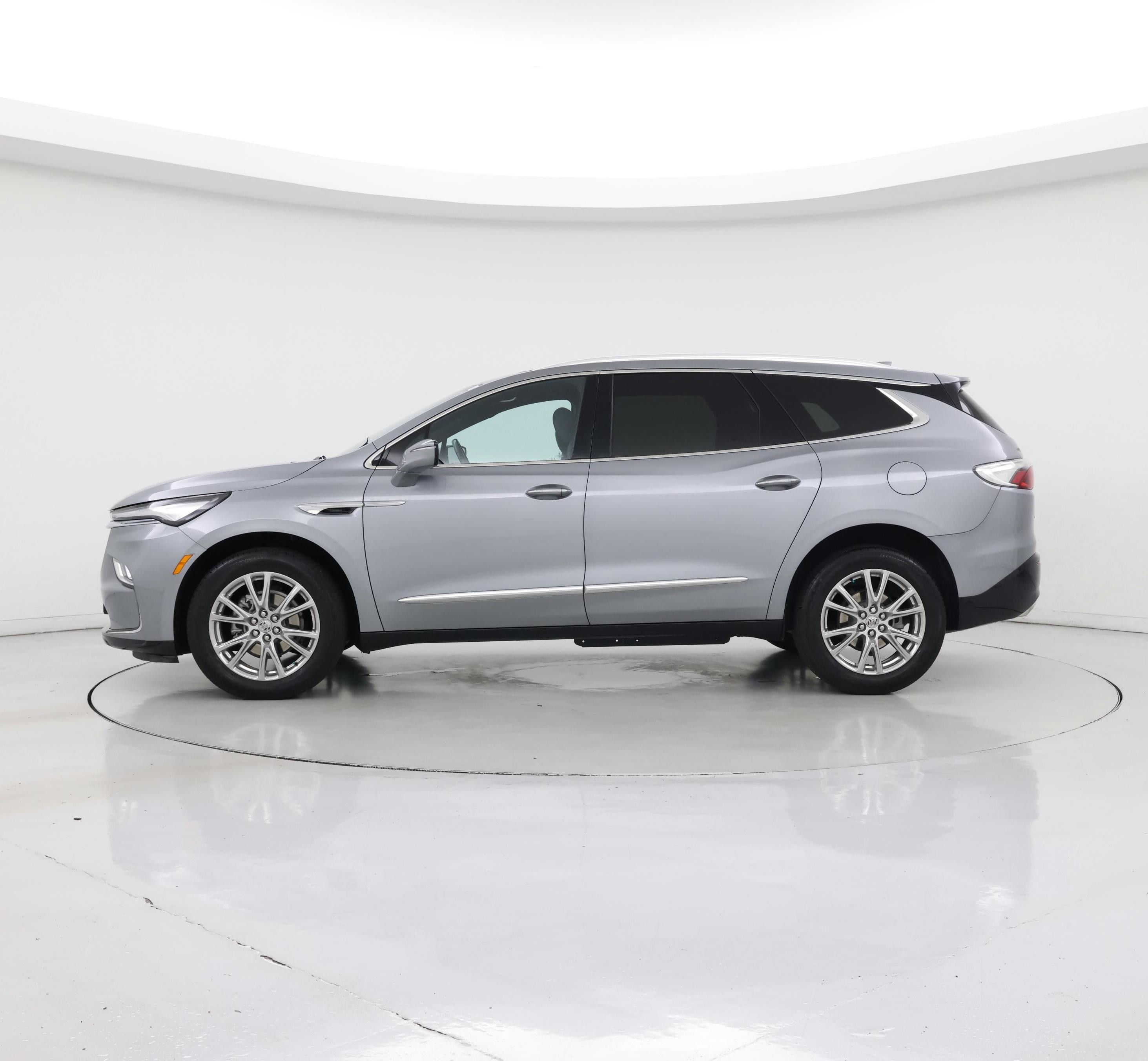 Thumbnail: 2023 Buick Enclave - 3