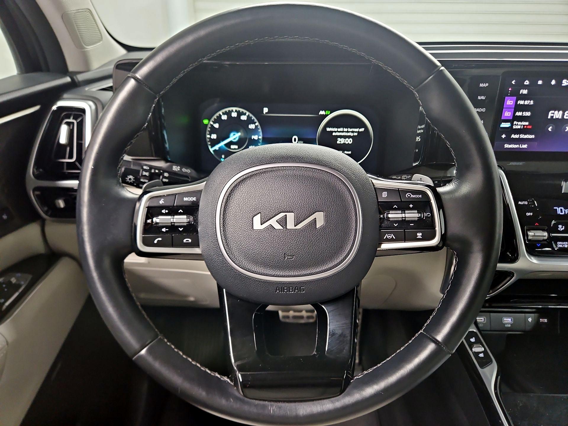 Thumbnail: 2023 Kia Sorento - 10