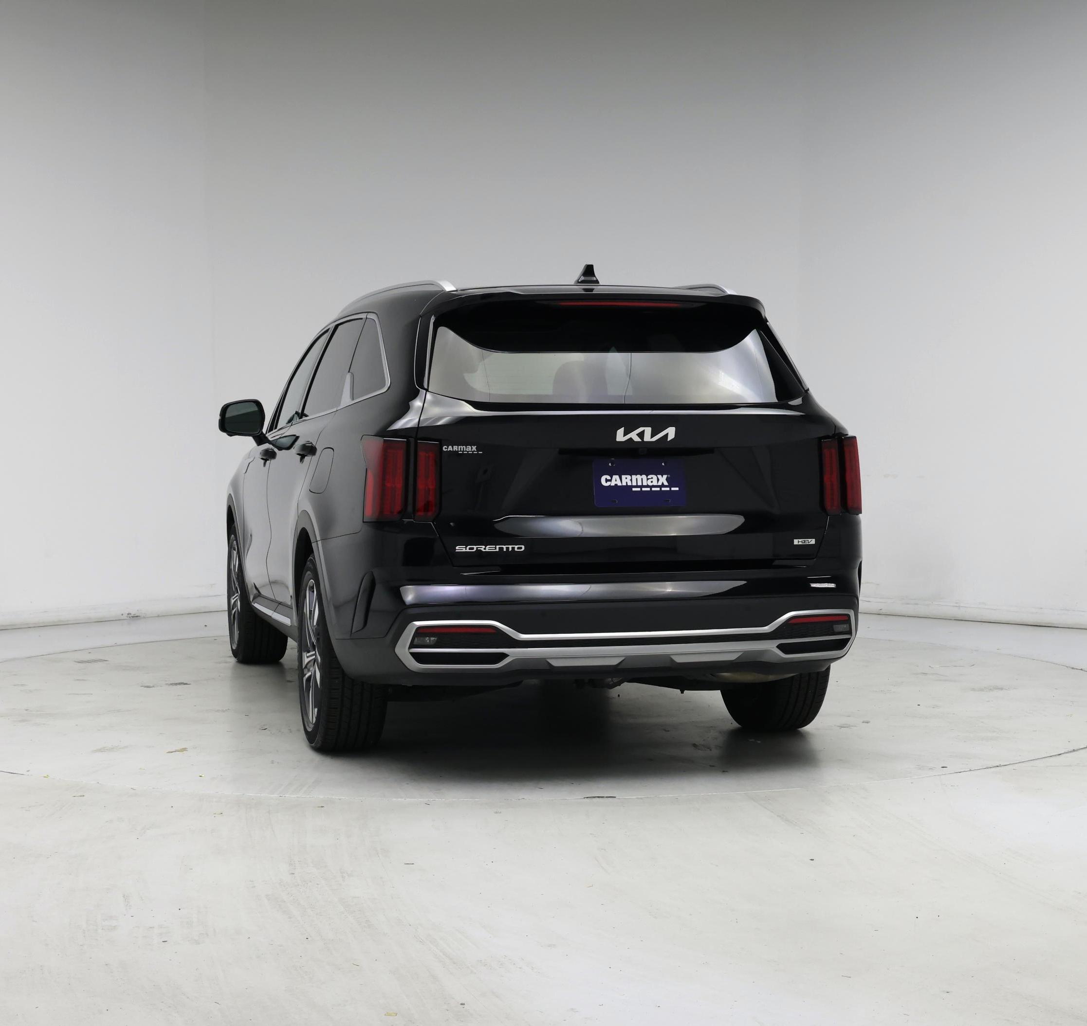 Thumbnail: 2023 Kia Sorento - 6