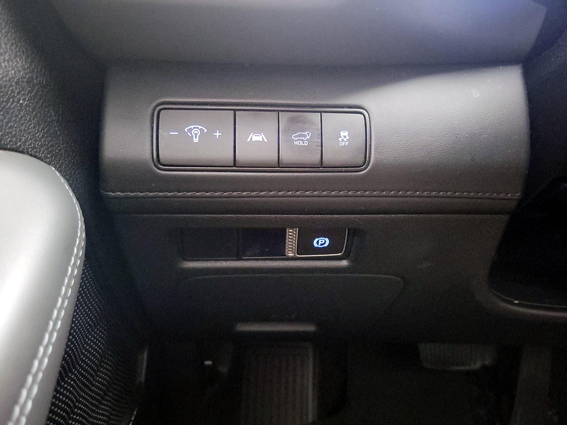 Thumbnail: 2023 Hyundai Santa Fe - 13