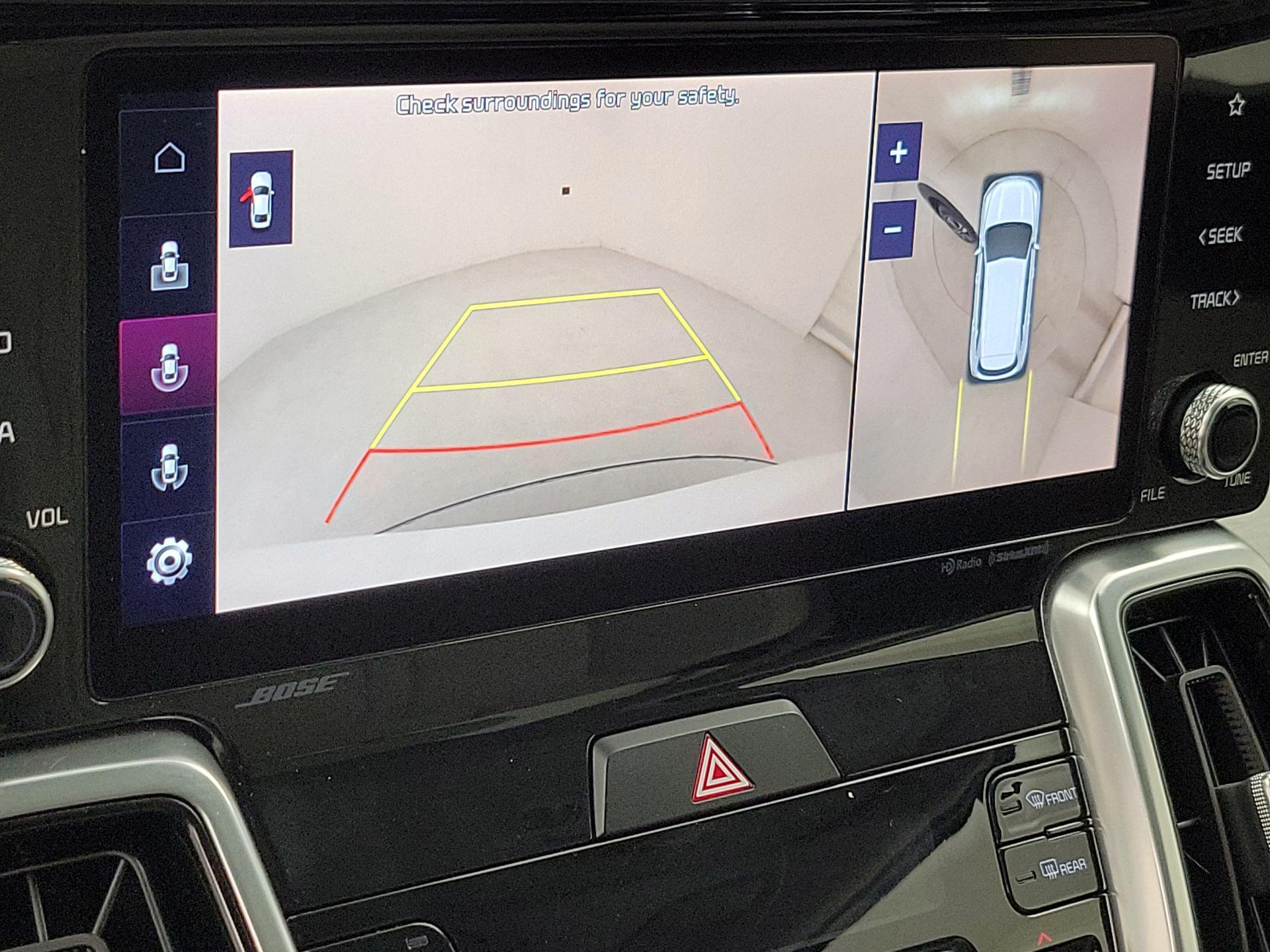 Thumbnail: 2023 Kia Sorento - 15