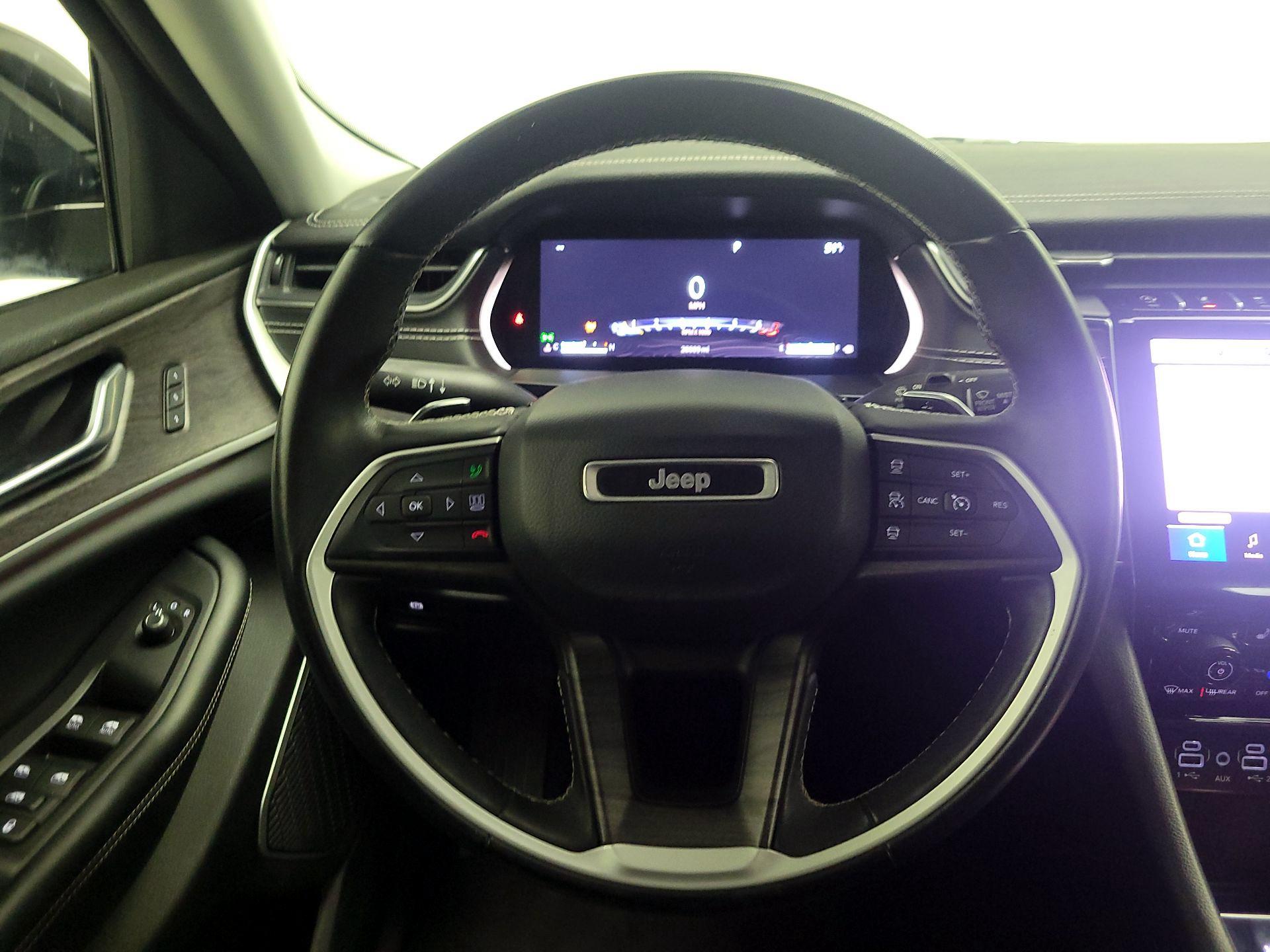 Thumbnail: 2022 Jeep Grand Cherokee - 10