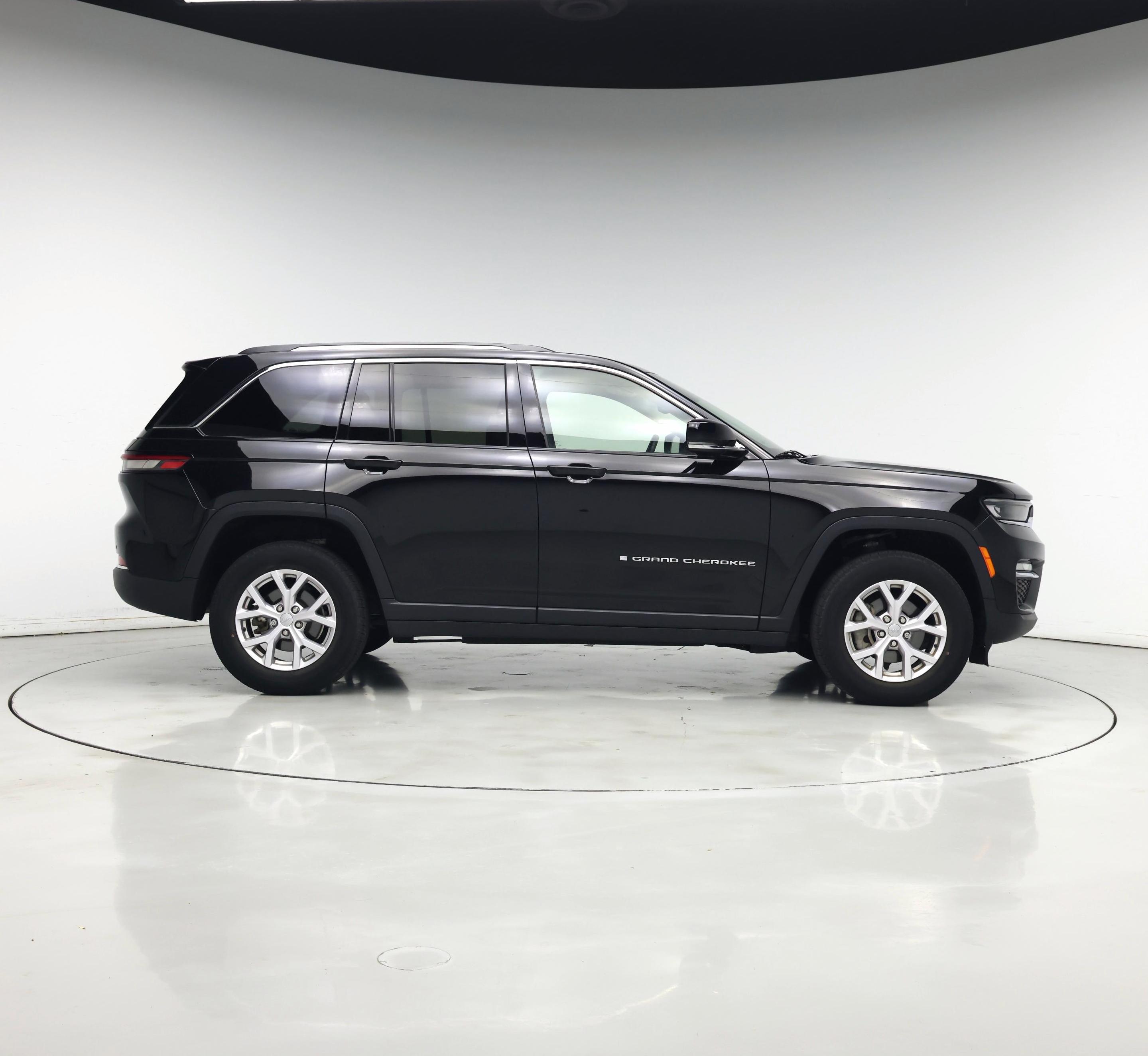 Thumbnail: 2022 Jeep Grand Cherokee - 7