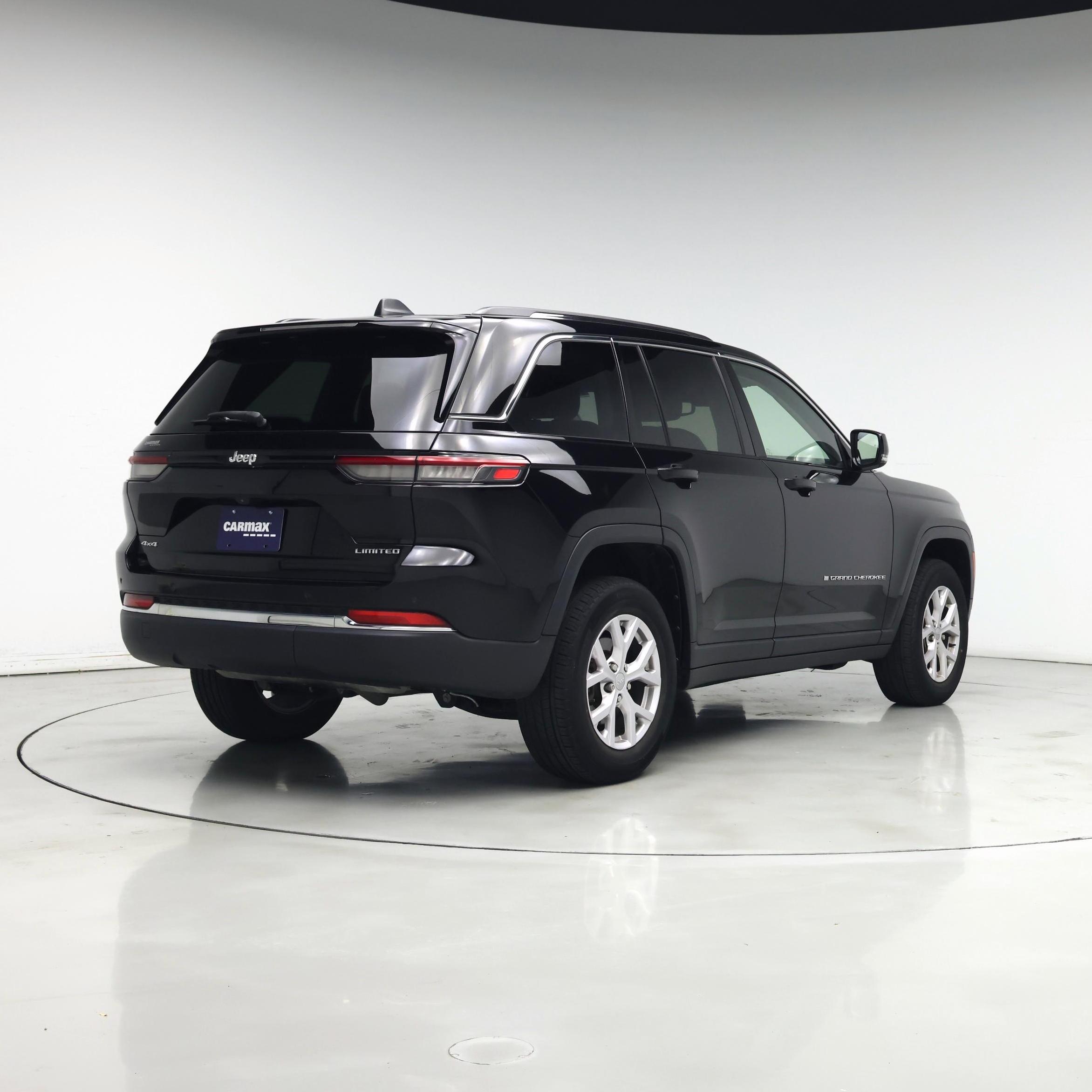 Thumbnail: 2022 Jeep Grand Cherokee - 8