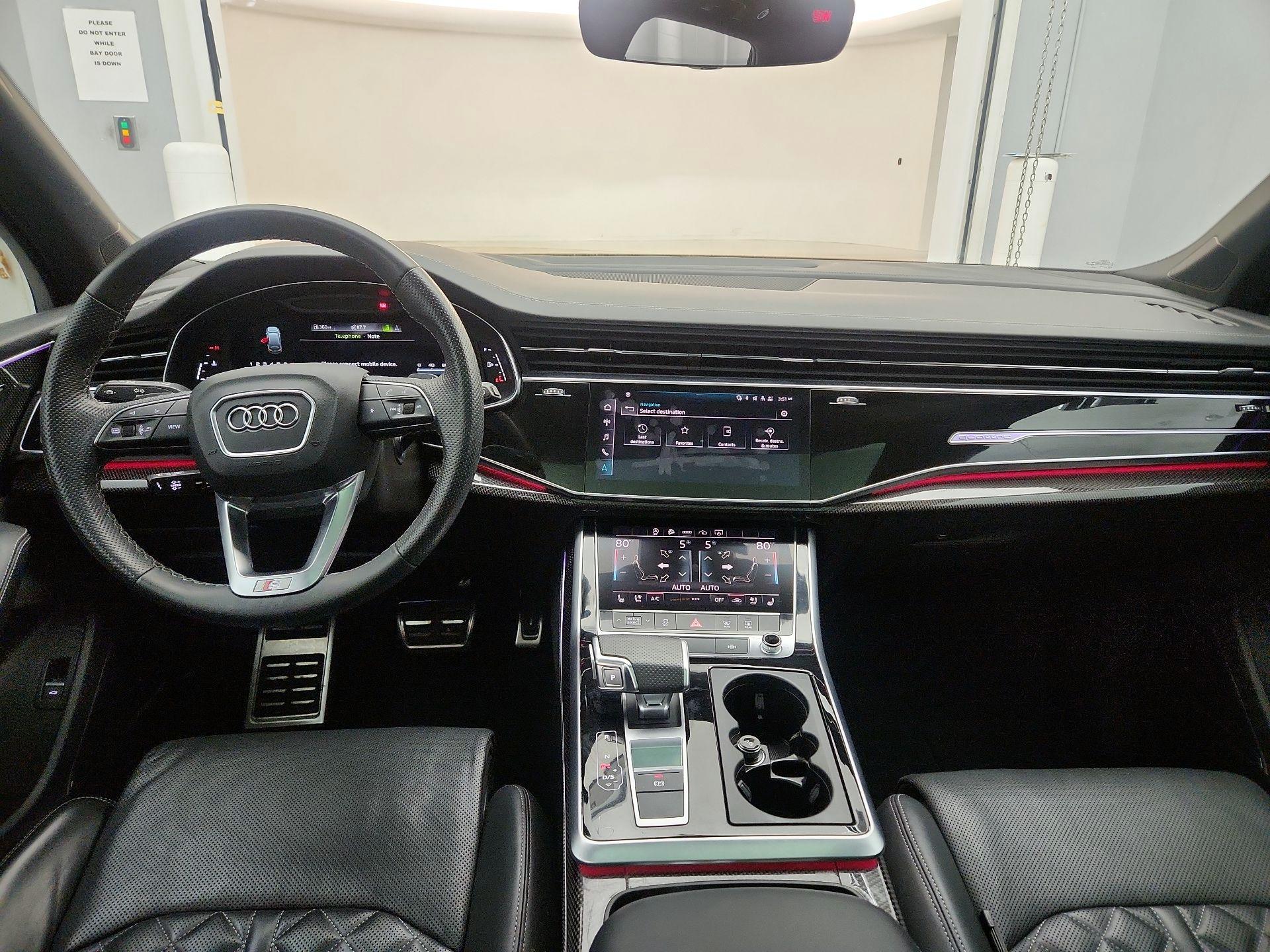 Thumbnail: 2022 Audi SQ7 - 9