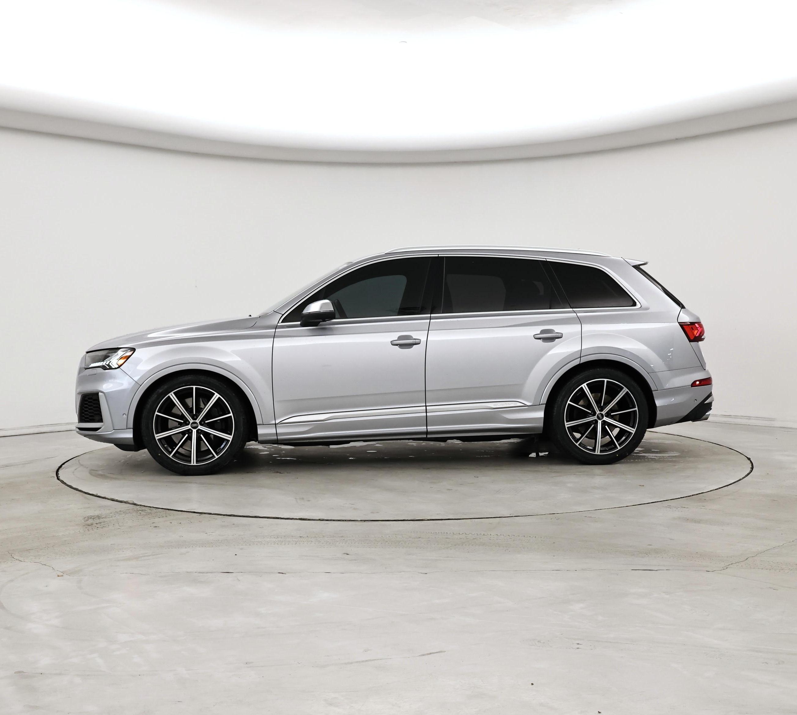Thumbnail: 2022 Audi SQ7 - 3