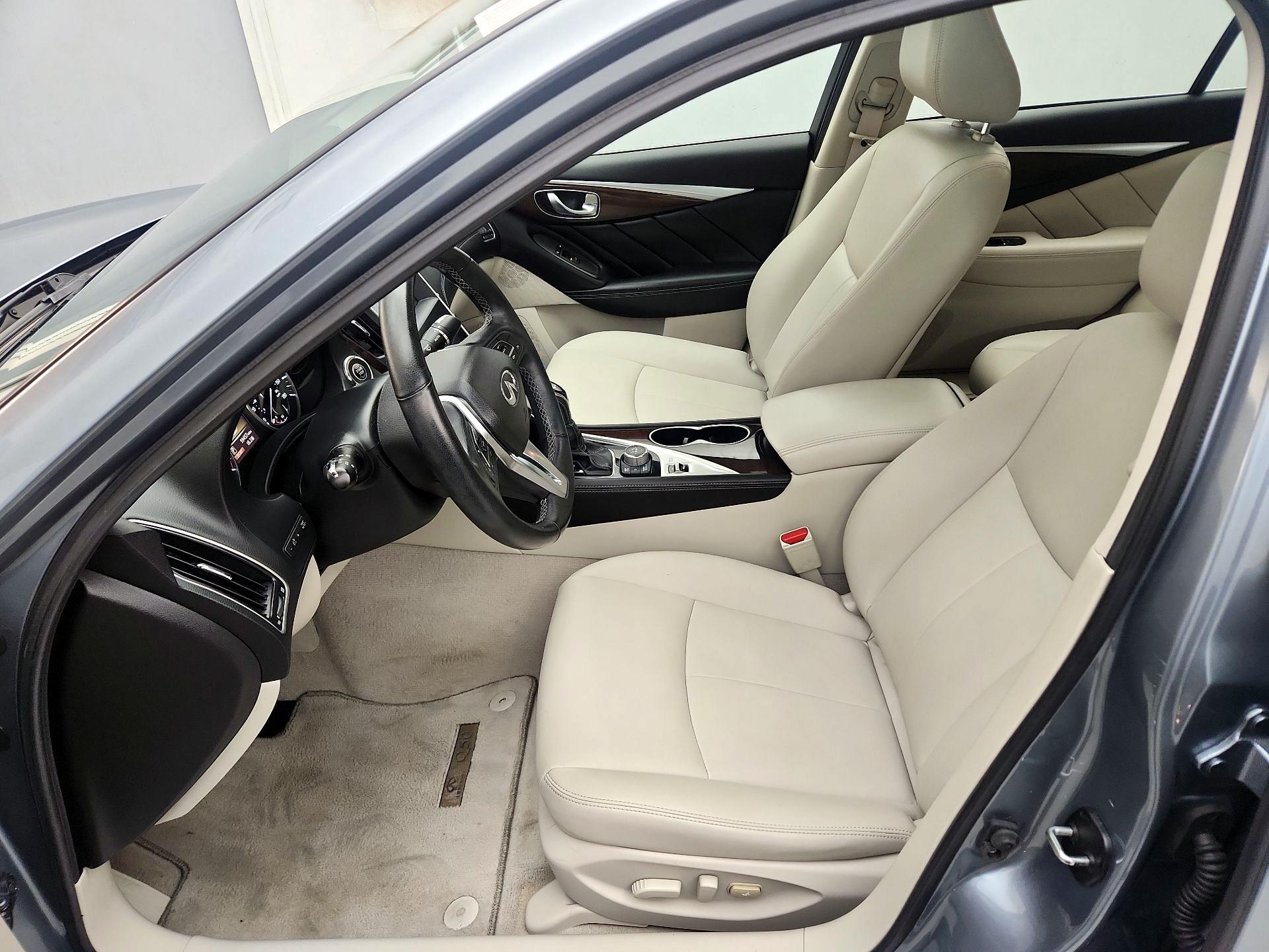 Thumbnail: 2018 INFINITI Q50 - 11