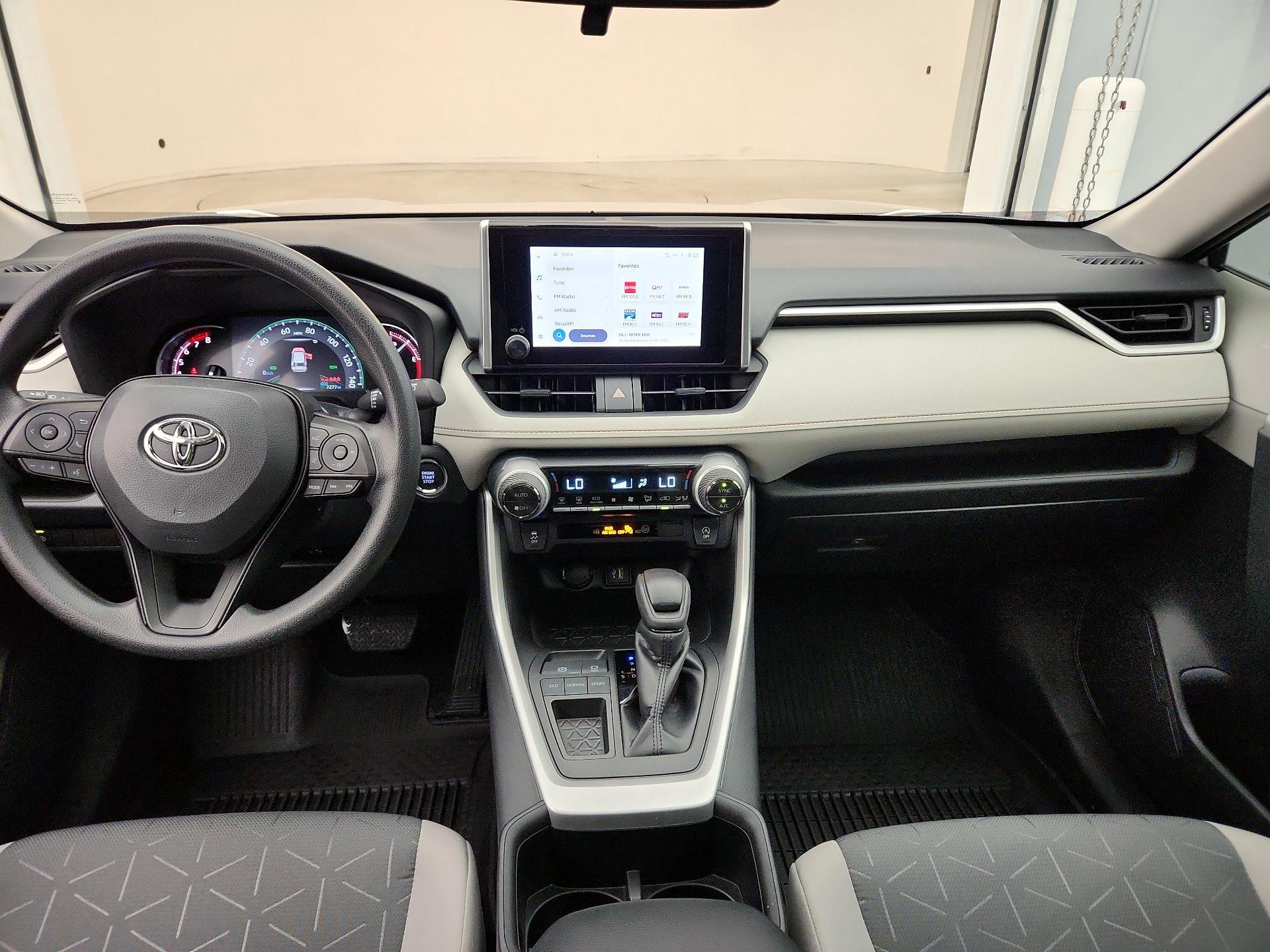 Thumbnail: 2023 Toyota RAV4 - 9