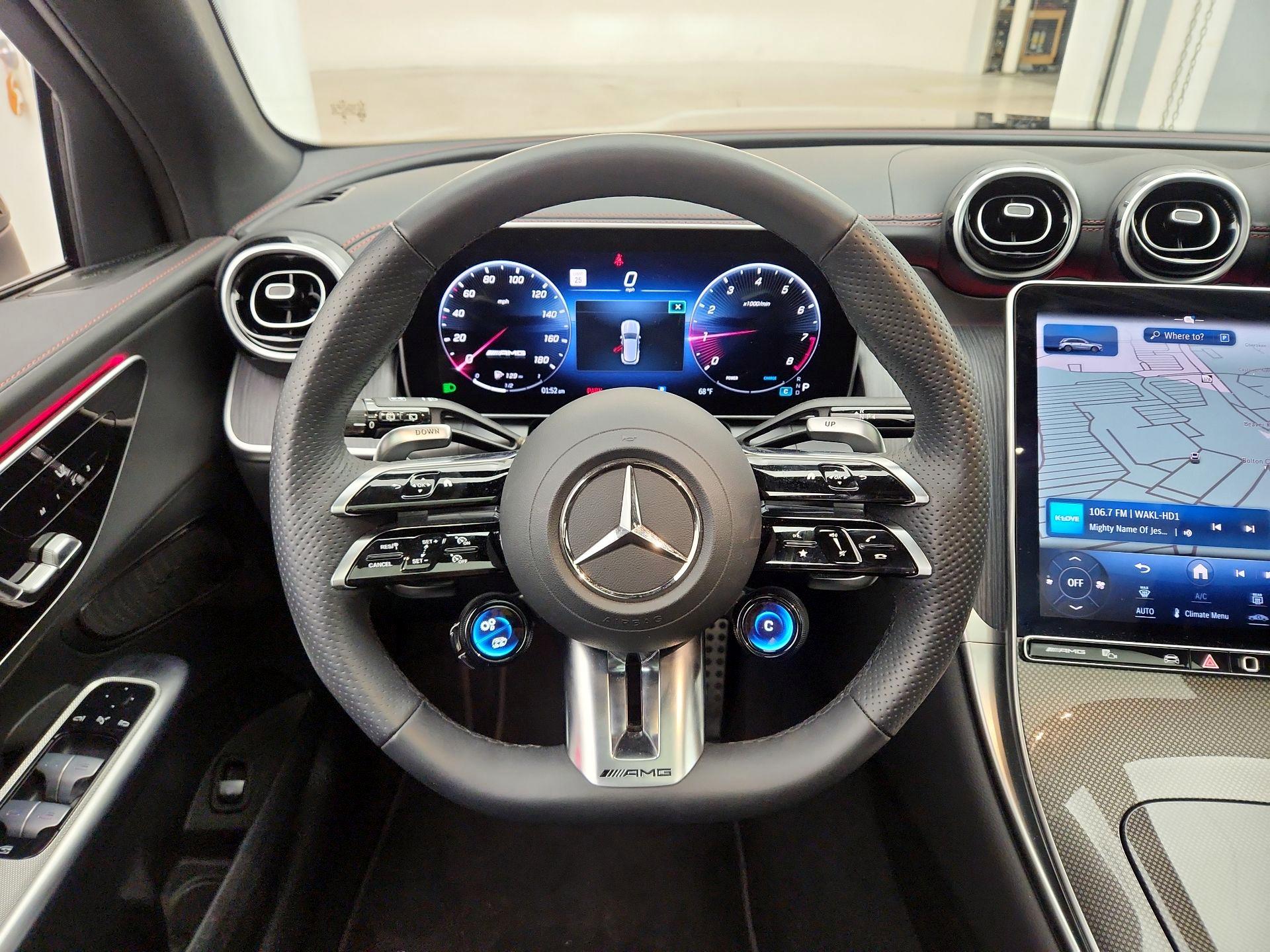 Thumbnail: 2024 Mercedes-Benz GLC - 10