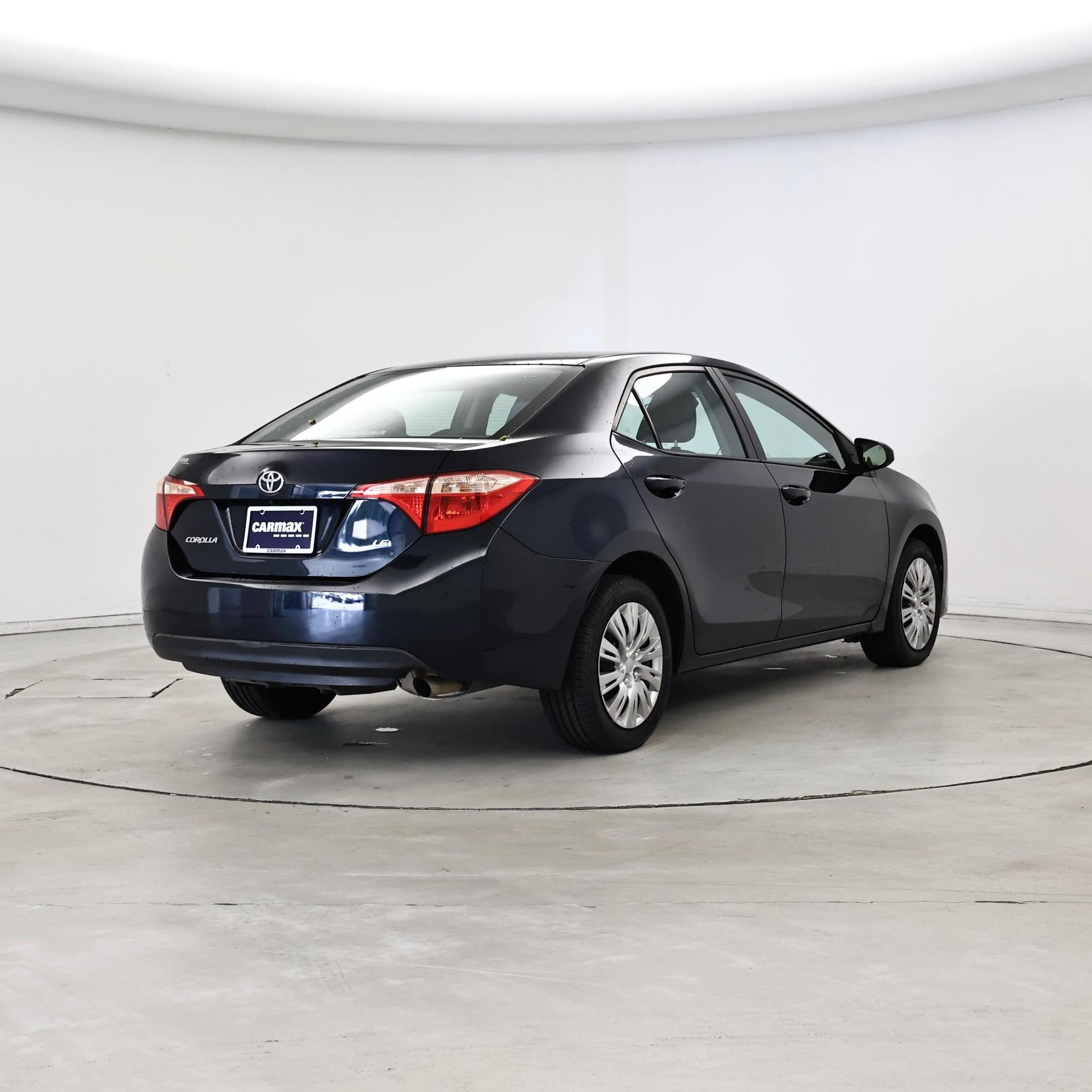 Thumbnail: 2018 Toyota Corolla - 8