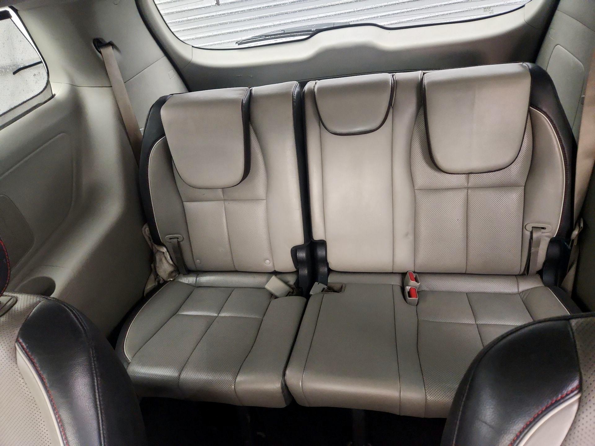 Thumbnail: 2020 Kia Sedona - 20