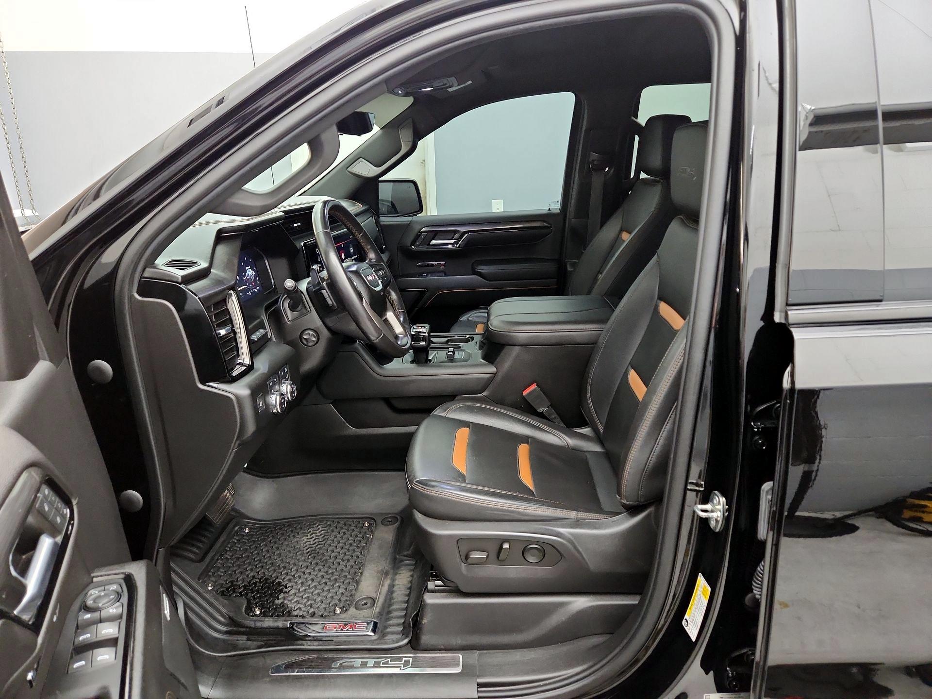 Thumbnail: 2023 GMC Sierra 1500 - 11