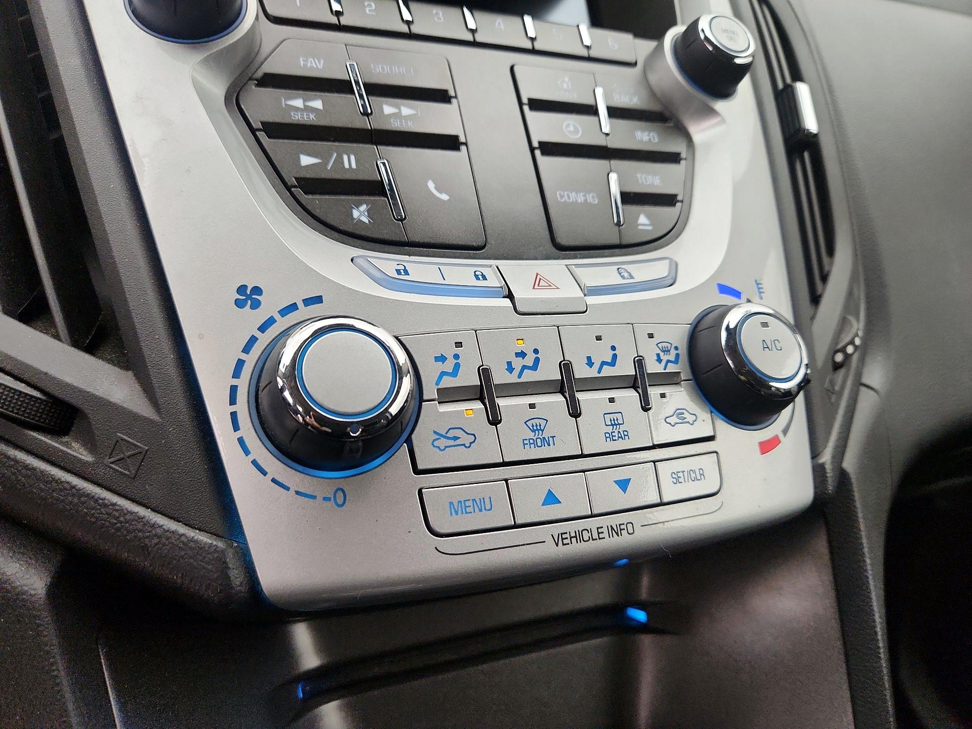 Thumbnail: 2014 Chevrolet Equinox - 15