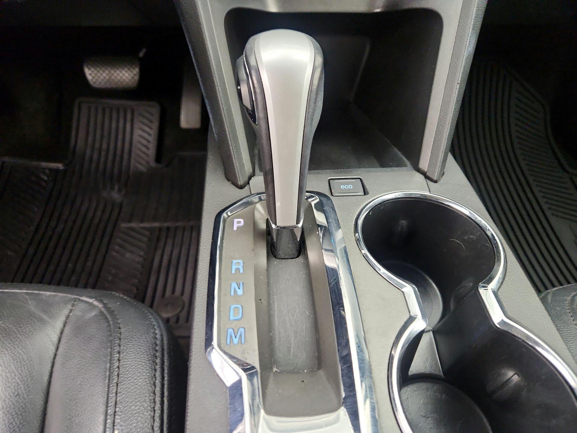 Thumbnail: 2014 Chevrolet Equinox - 16