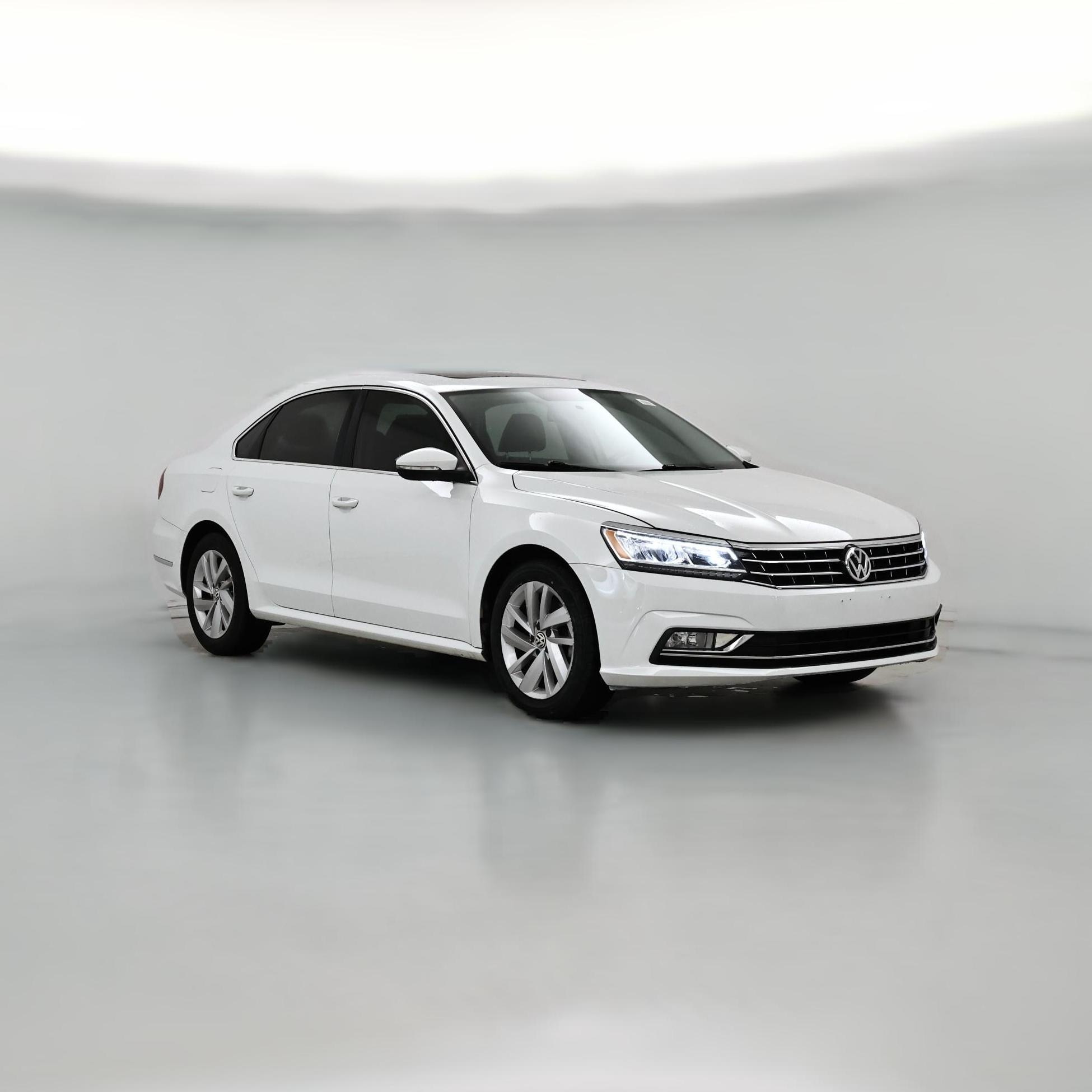 Thumbnail: 2018 Volkswagen Passat - 1