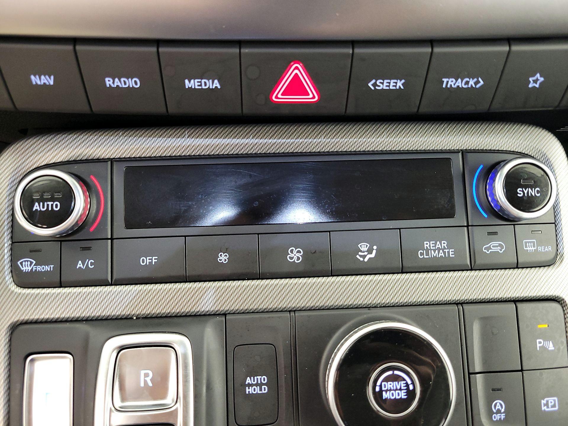 Thumbnail: 2023 Hyundai Palisade - 17