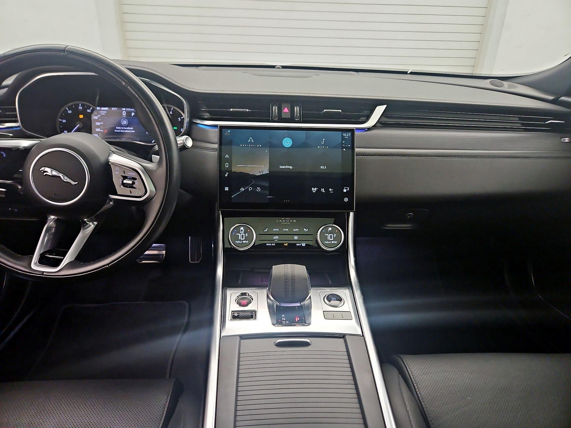 Thumbnail: 2022 Jaguar XF - 9