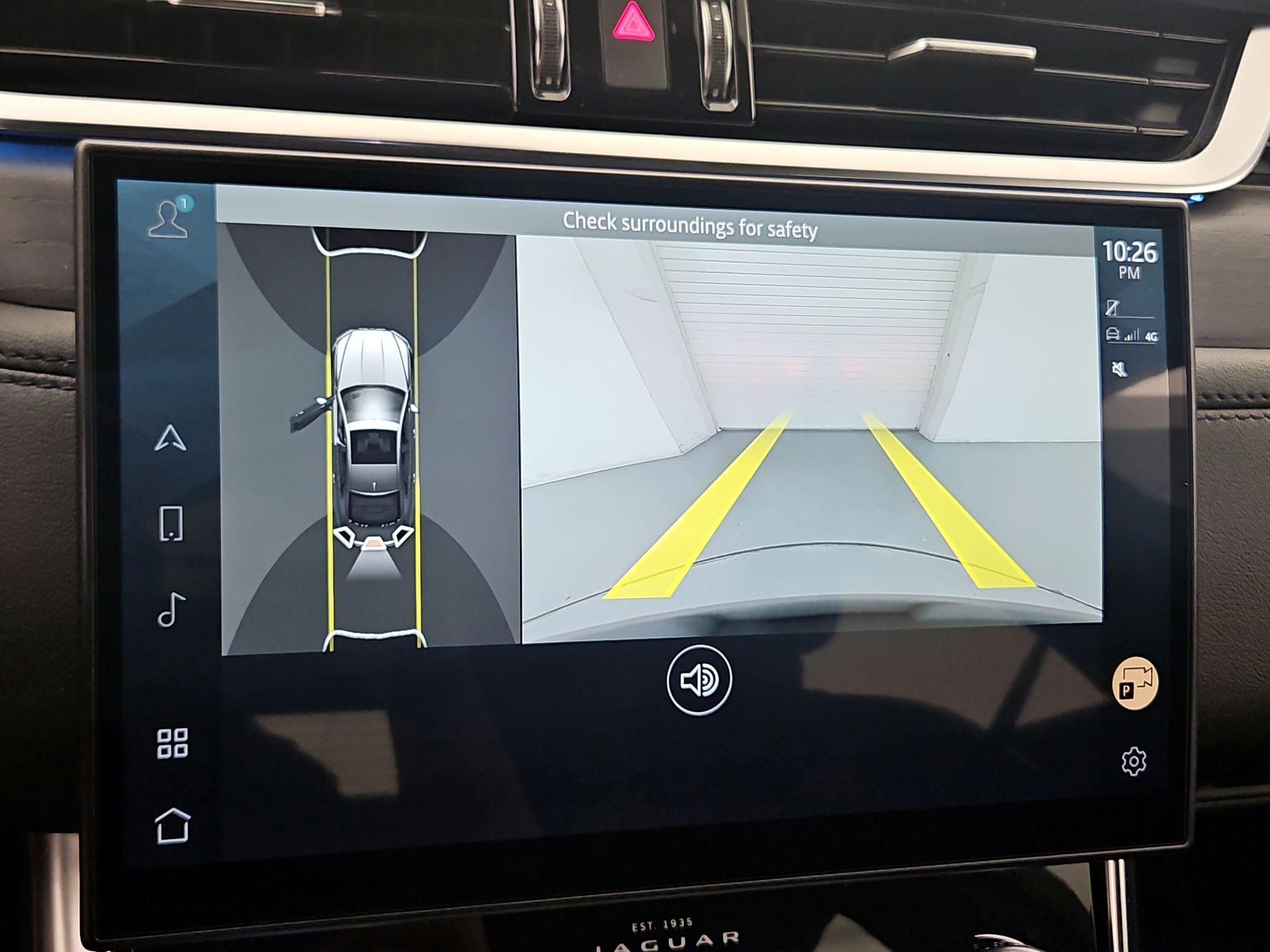 Thumbnail: 2022 Jaguar XF - 14