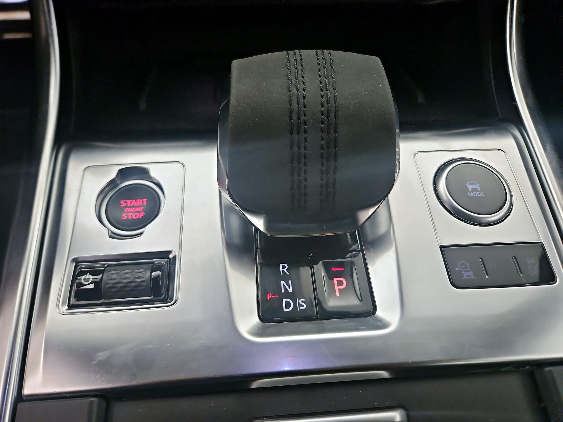 Thumbnail: 2022 Jaguar XF - 17