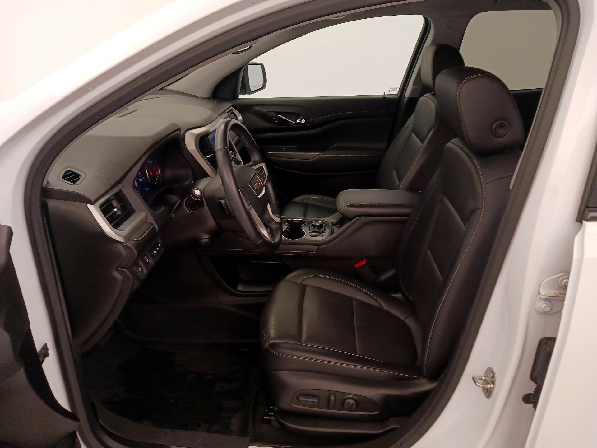 Thumbnail: 2023 GMC Acadia - 11