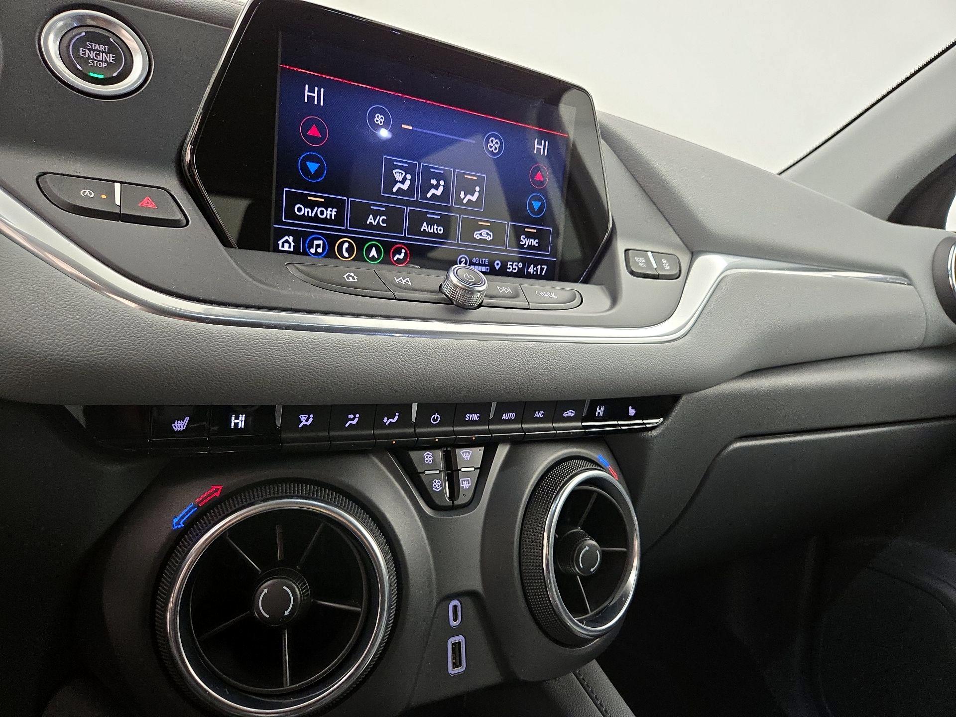 Thumbnail: 2022 Chevrolet Blazer - 17