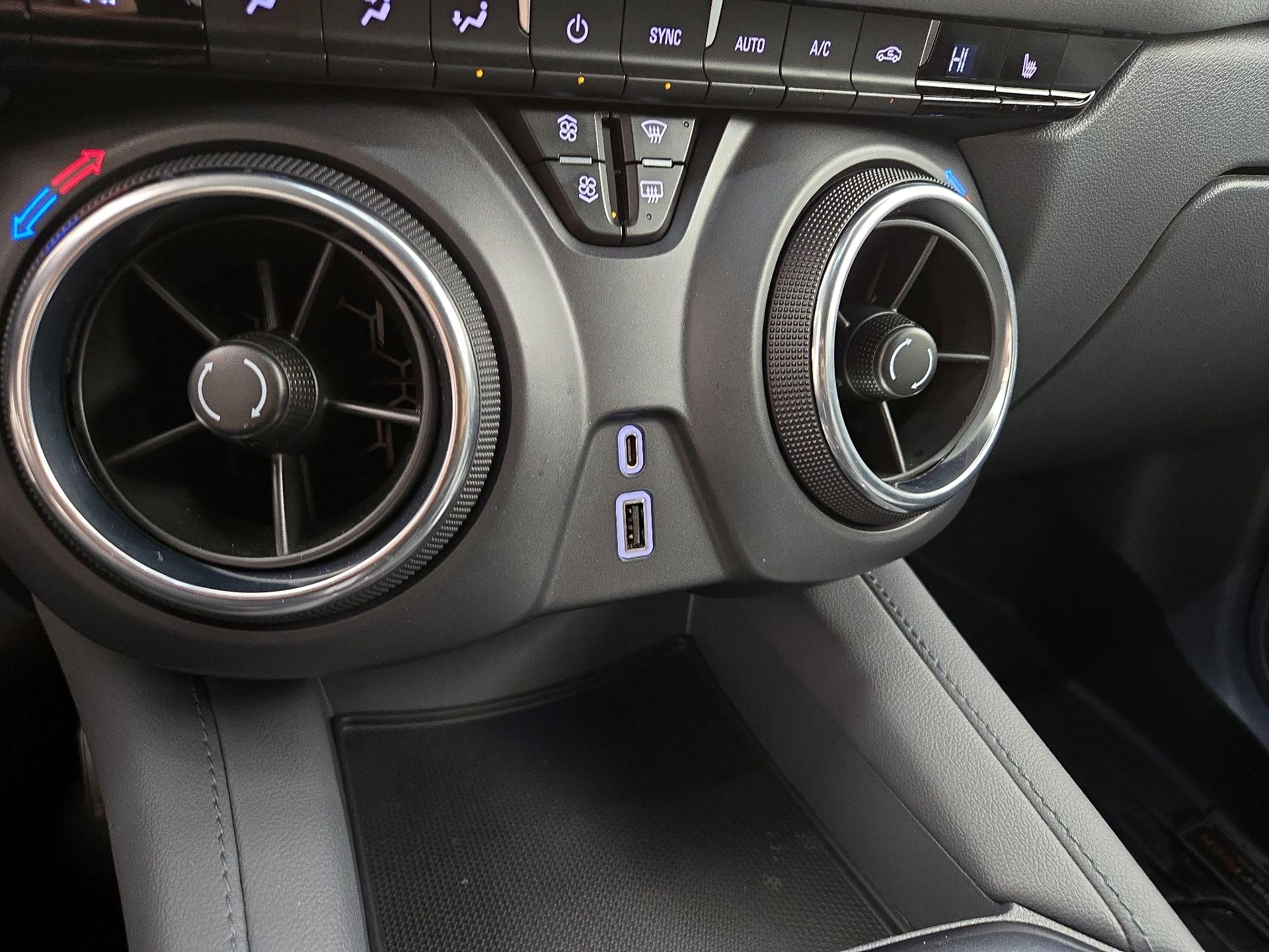 Thumbnail: 2022 Chevrolet Blazer - 19