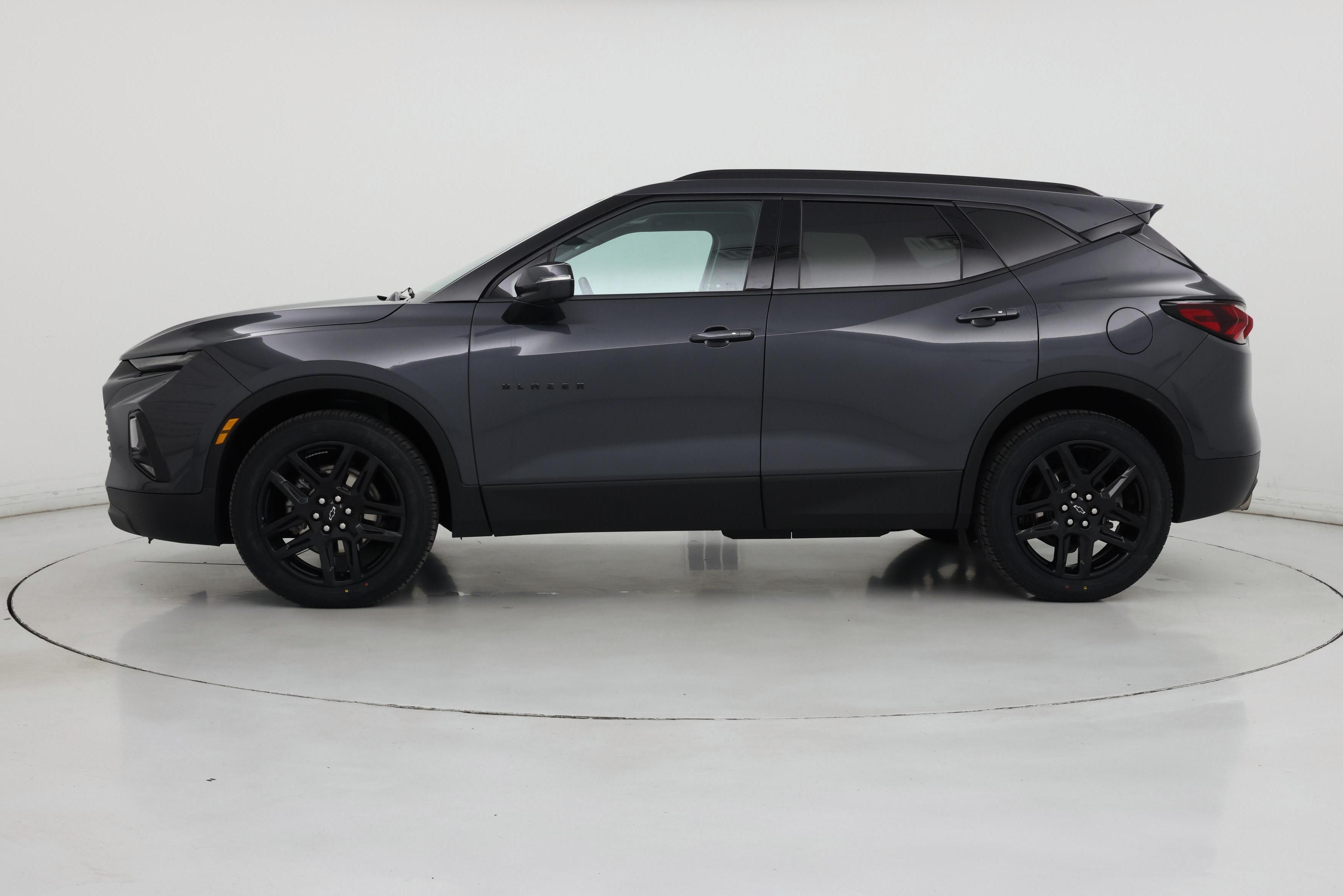 Thumbnail: 2022 Chevrolet Blazer - 3