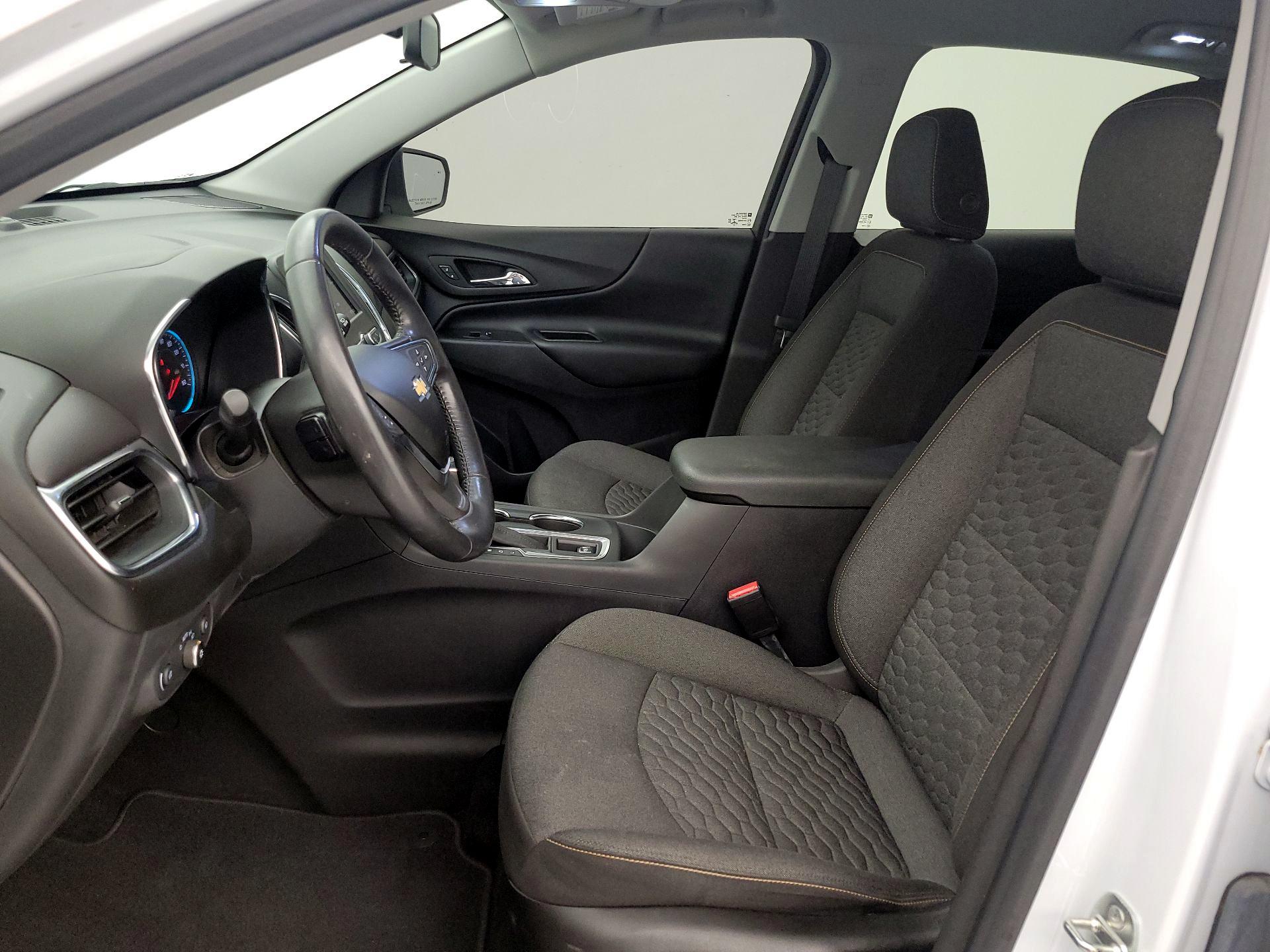 Thumbnail: 2021 Chevrolet Equinox - 11