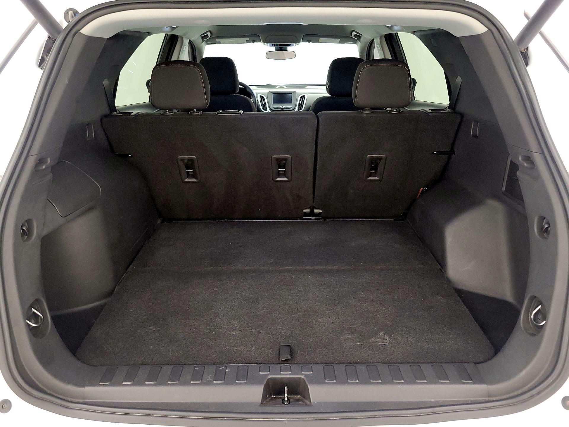 Thumbnail: 2021 Chevrolet Equinox - 20