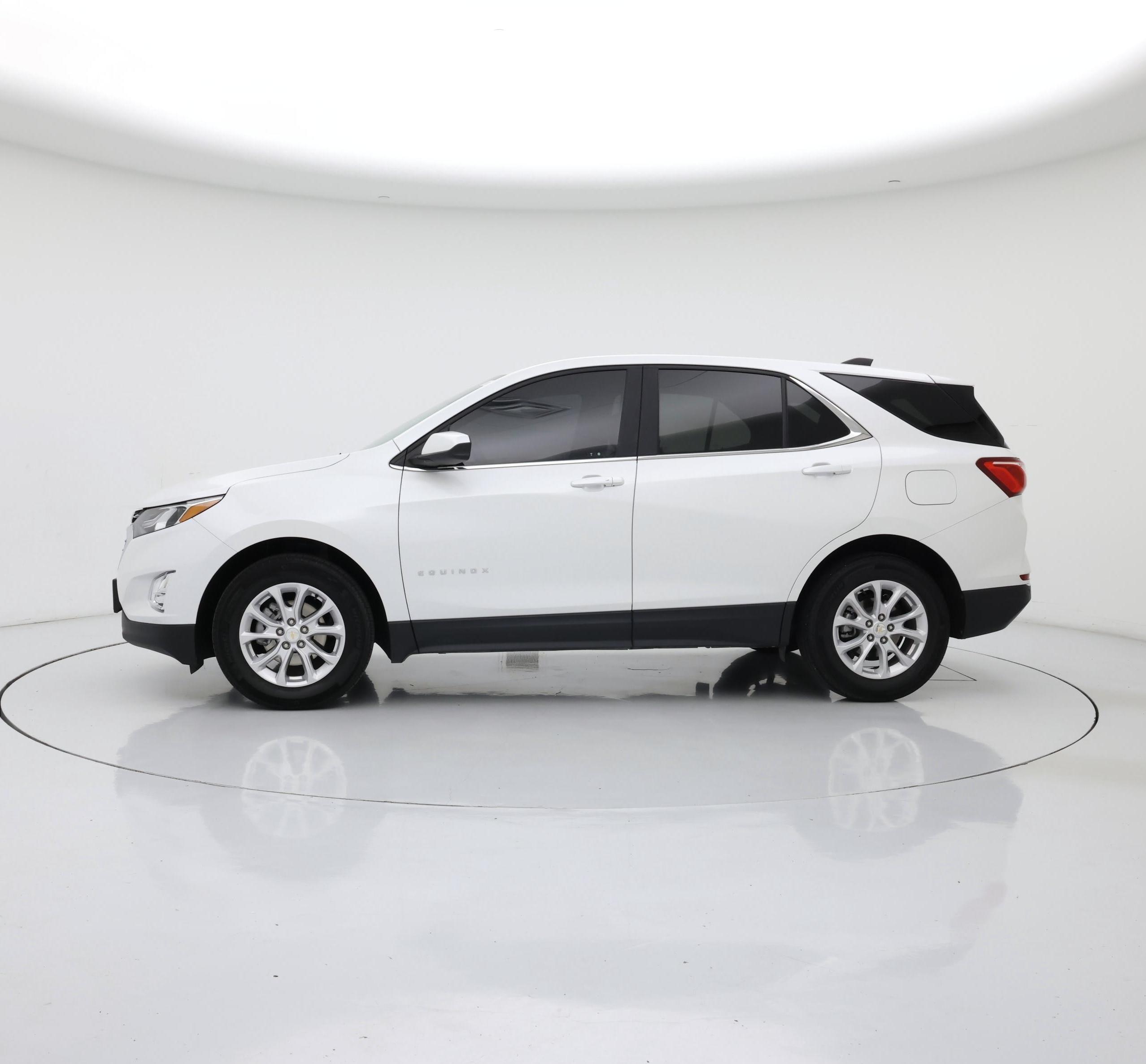 Thumbnail: 2021 Chevrolet Equinox - 3