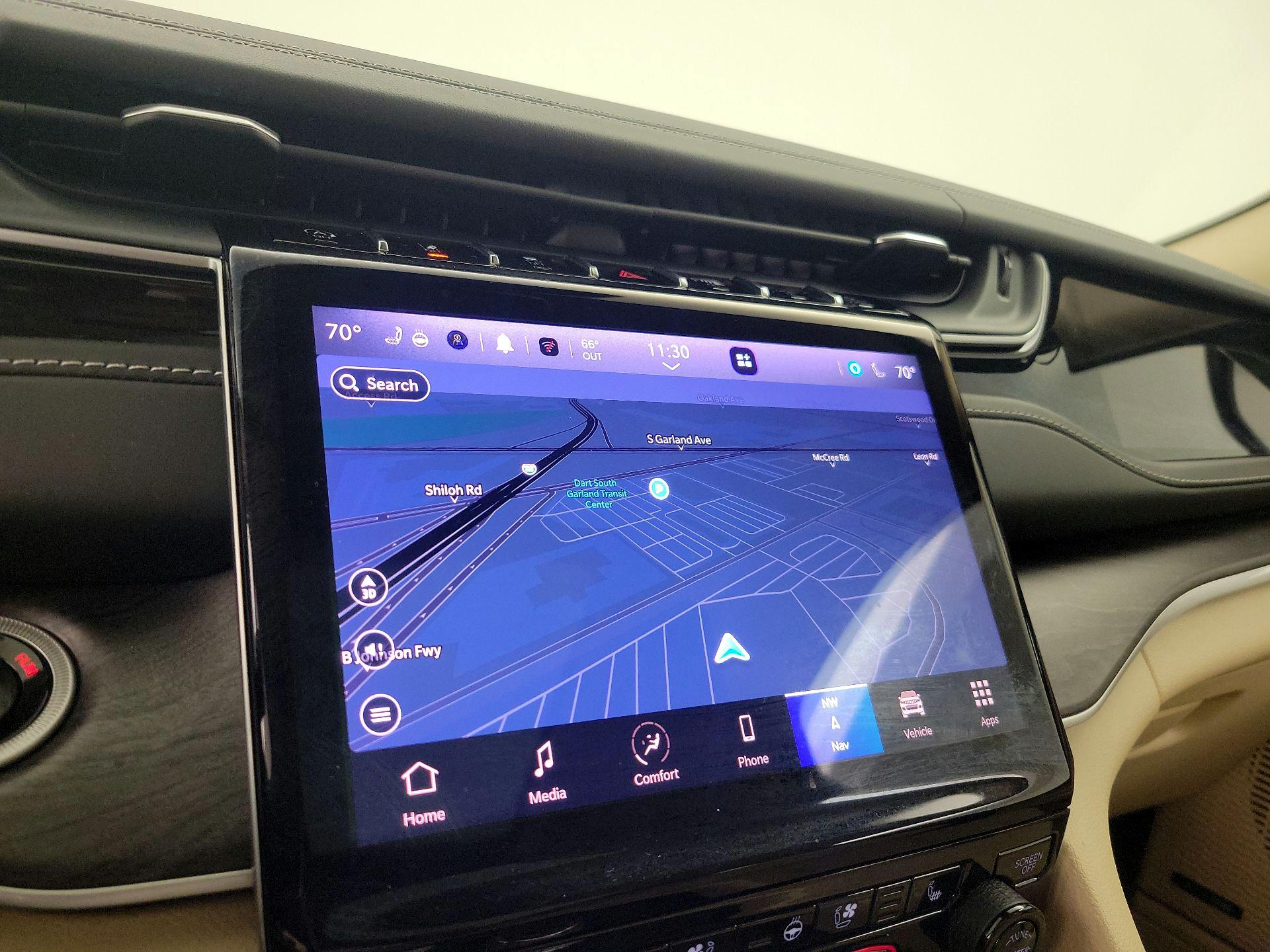 Thumbnail: 2022 Jeep Grand Cherokee - 14