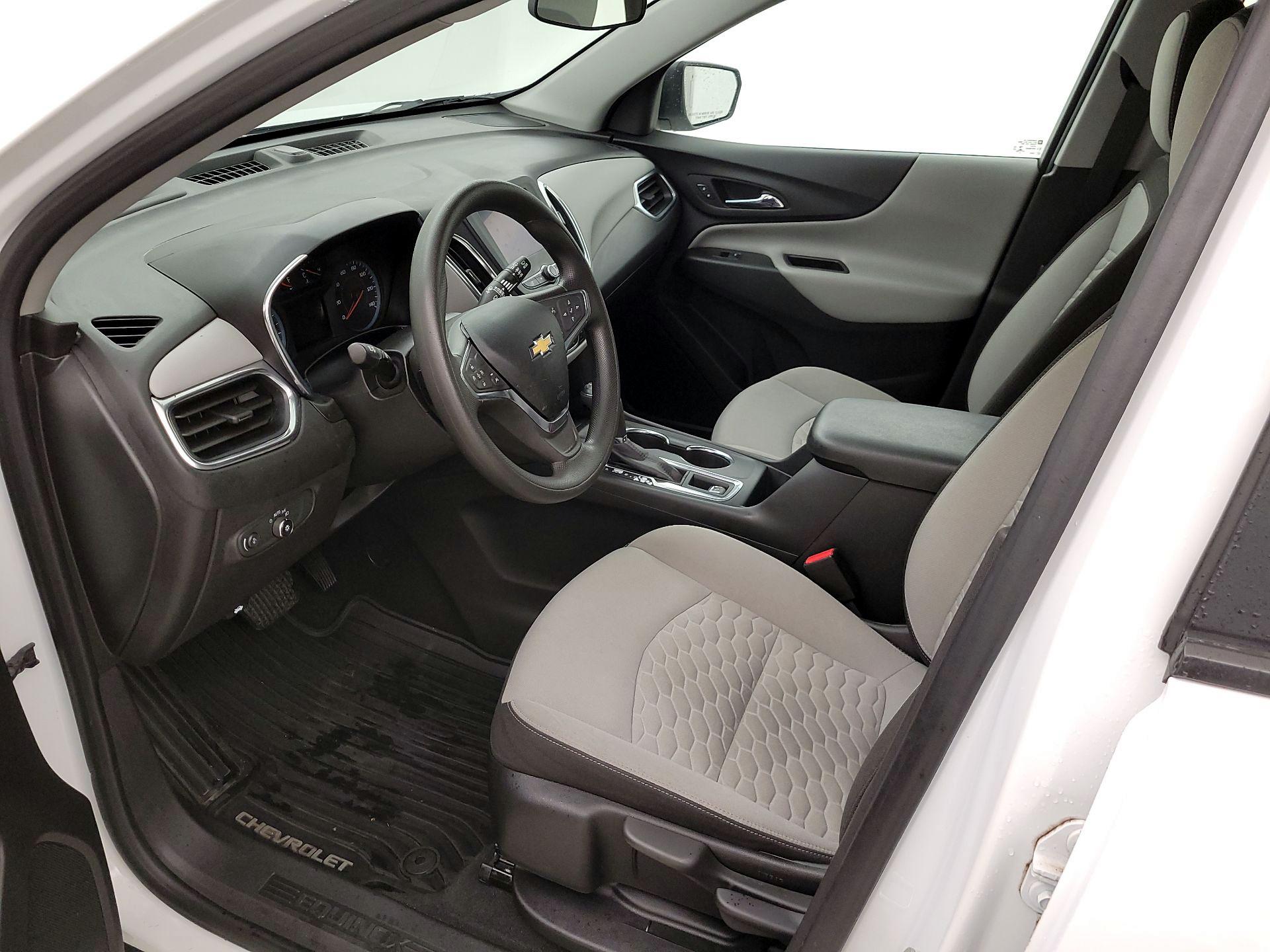 Thumbnail: 2021 Chevrolet Equinox - 11