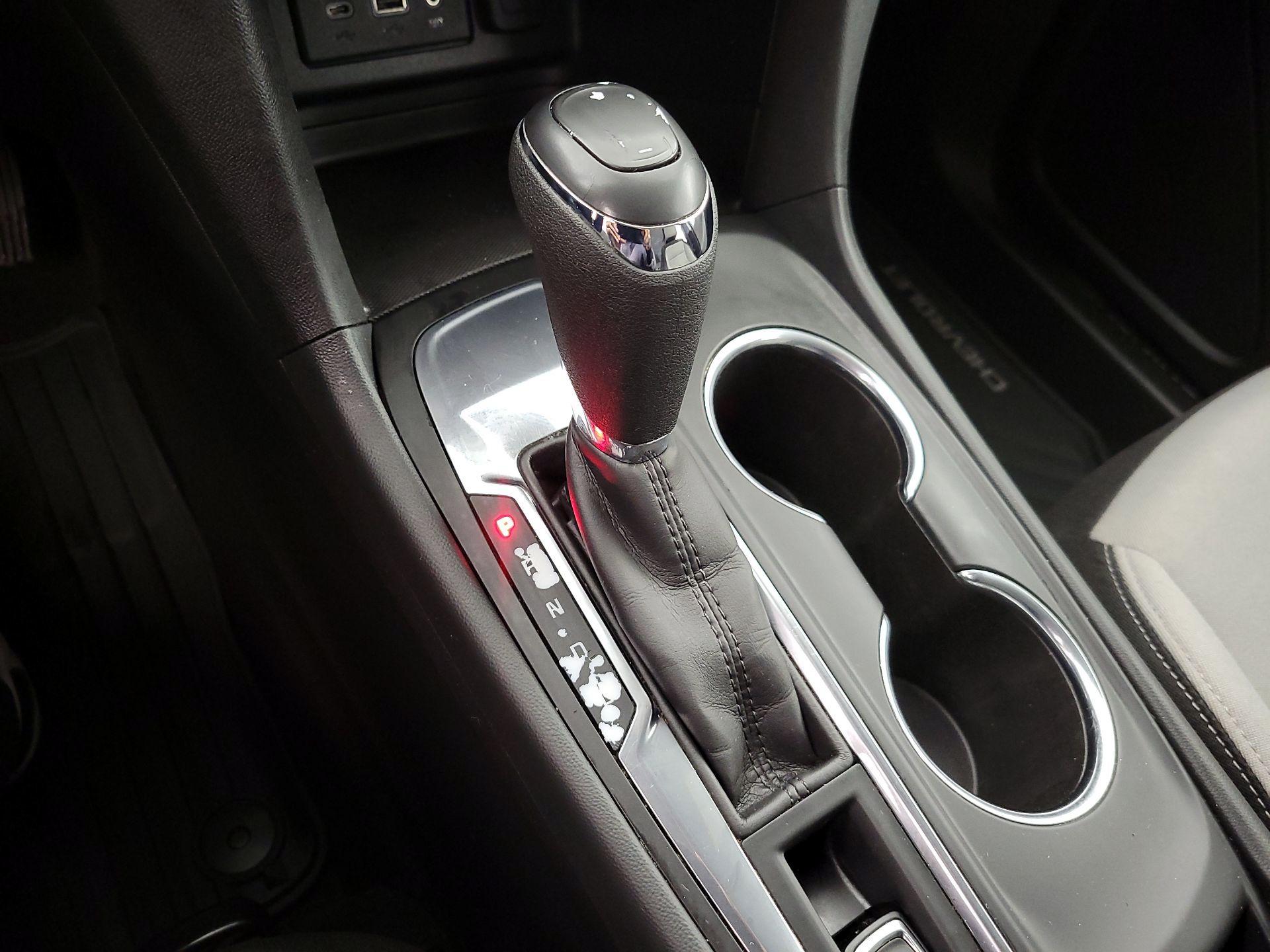 Thumbnail: 2021 Chevrolet Equinox - 17