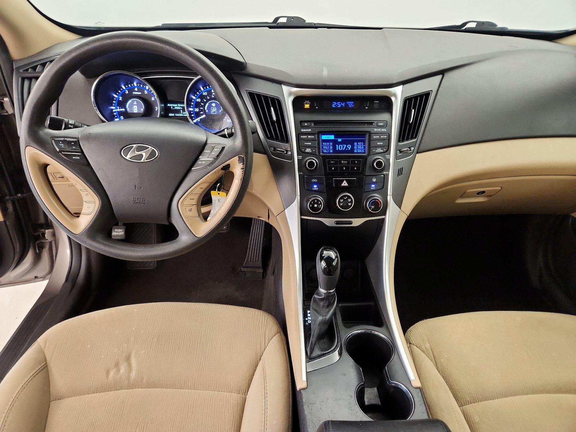 Thumbnail: 2014 Hyundai Sonata - 9