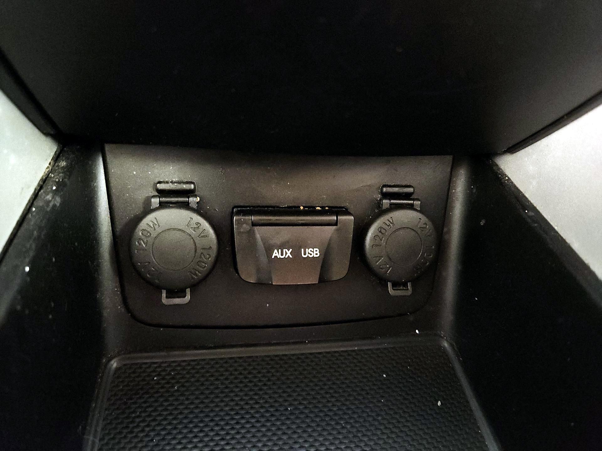 Thumbnail: 2014 Hyundai Sonata - 17